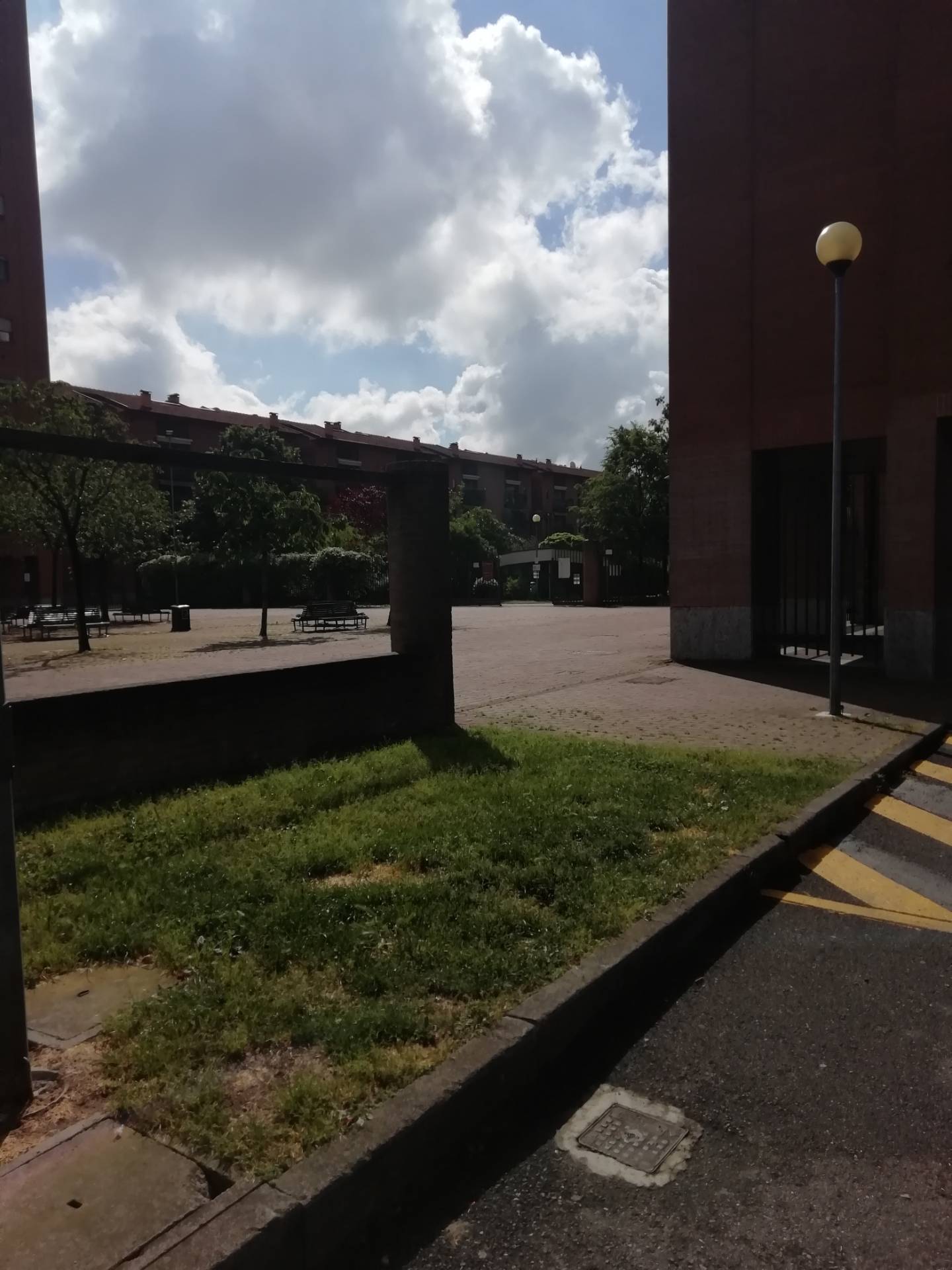 Box o garage in vendita a Milano, Giambellino