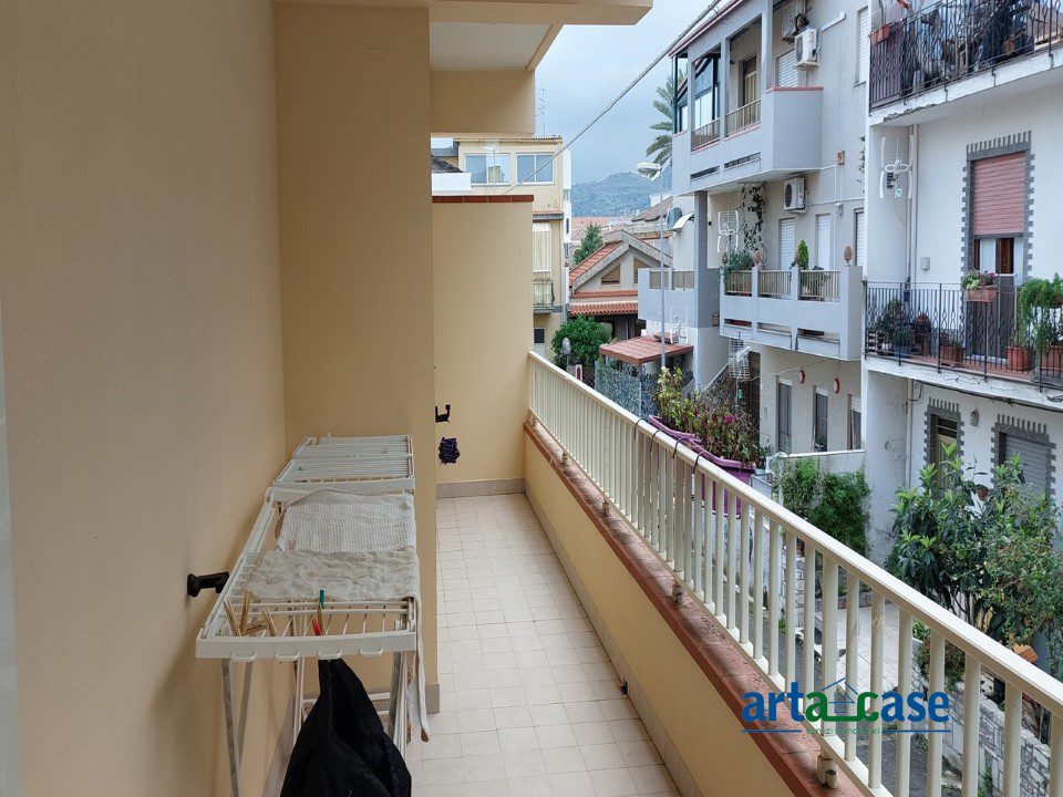 Quadrilocale in vendita a Villafranca Tirrena