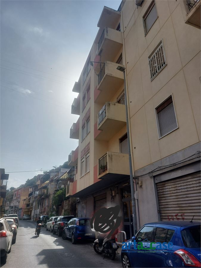 Quadrilocale in vendita a Messina