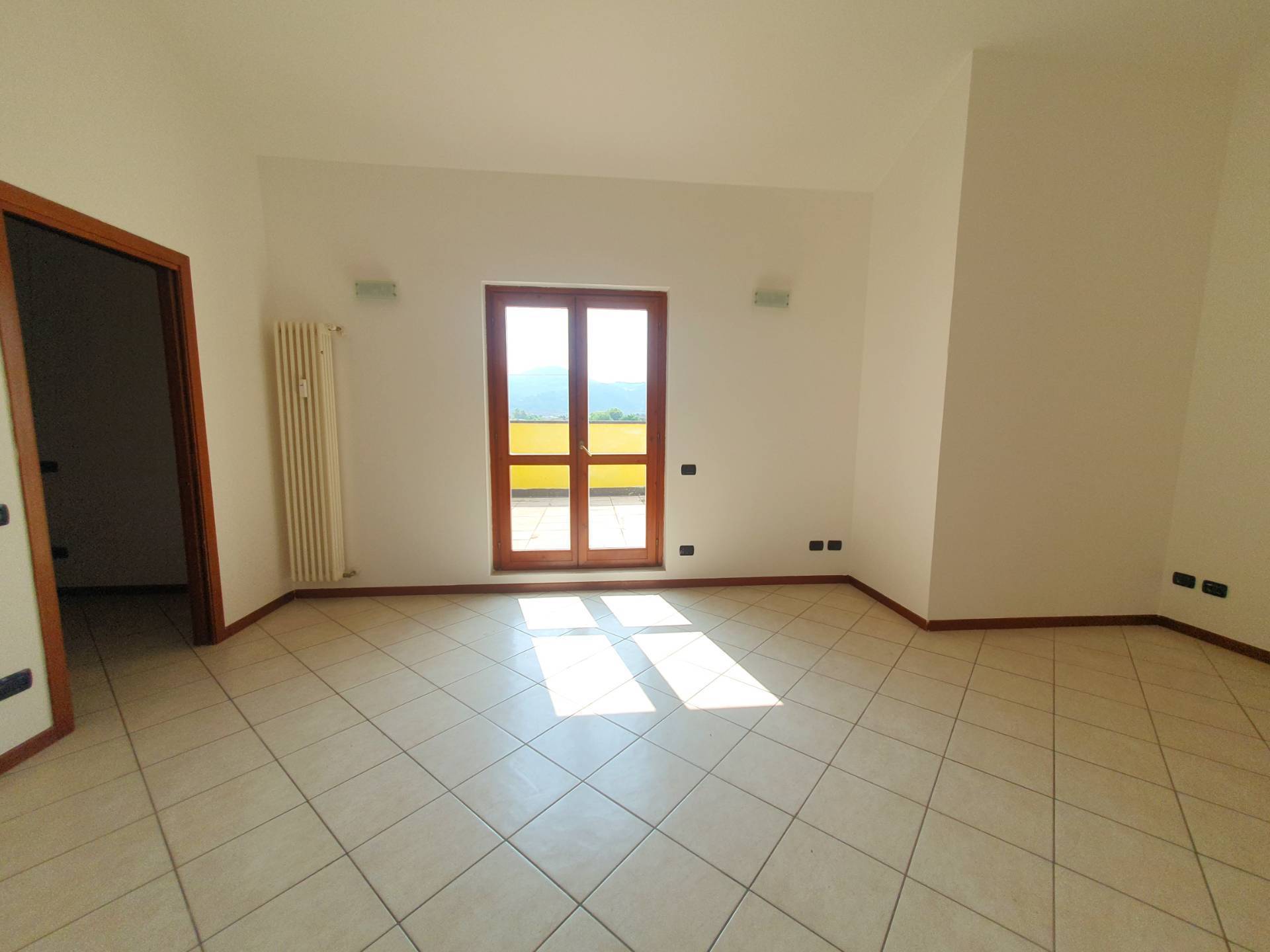 appartamento Quadrilocale in vendita a Bovezzo