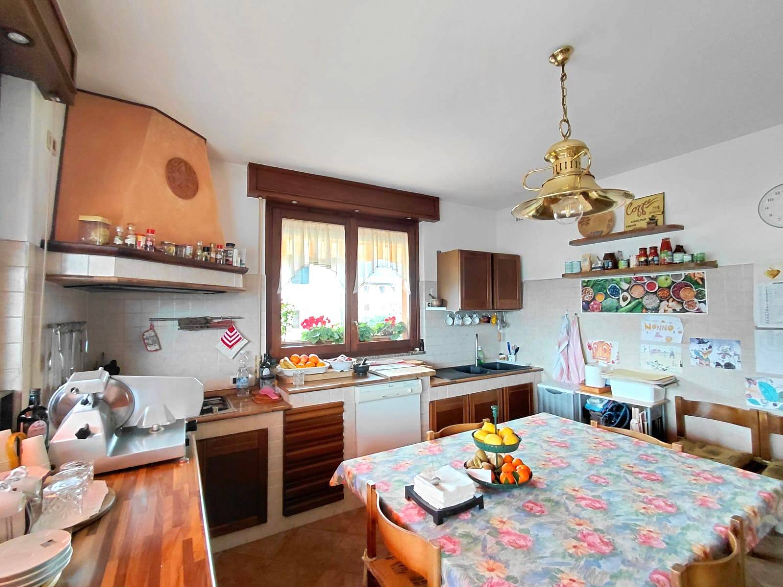 appartamento Quadrilocale in vendita a Collebeato