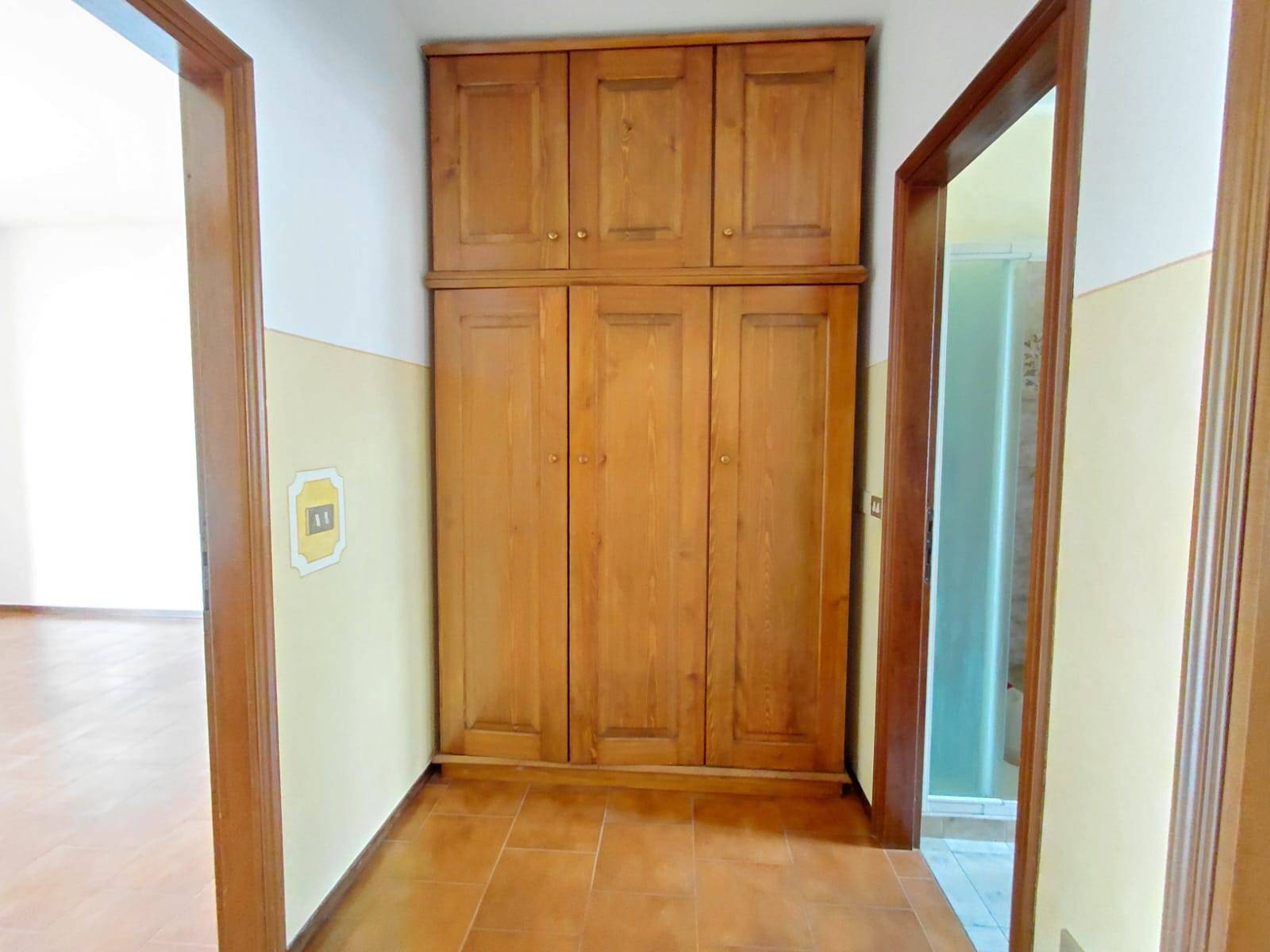 appartamento Trilocale in vendita a Pezzaze, Stravignino