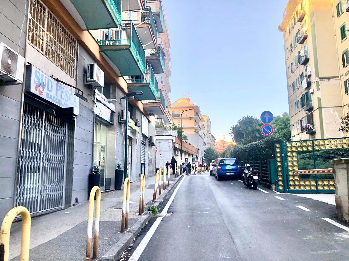 Negozio in vendita a Napoli