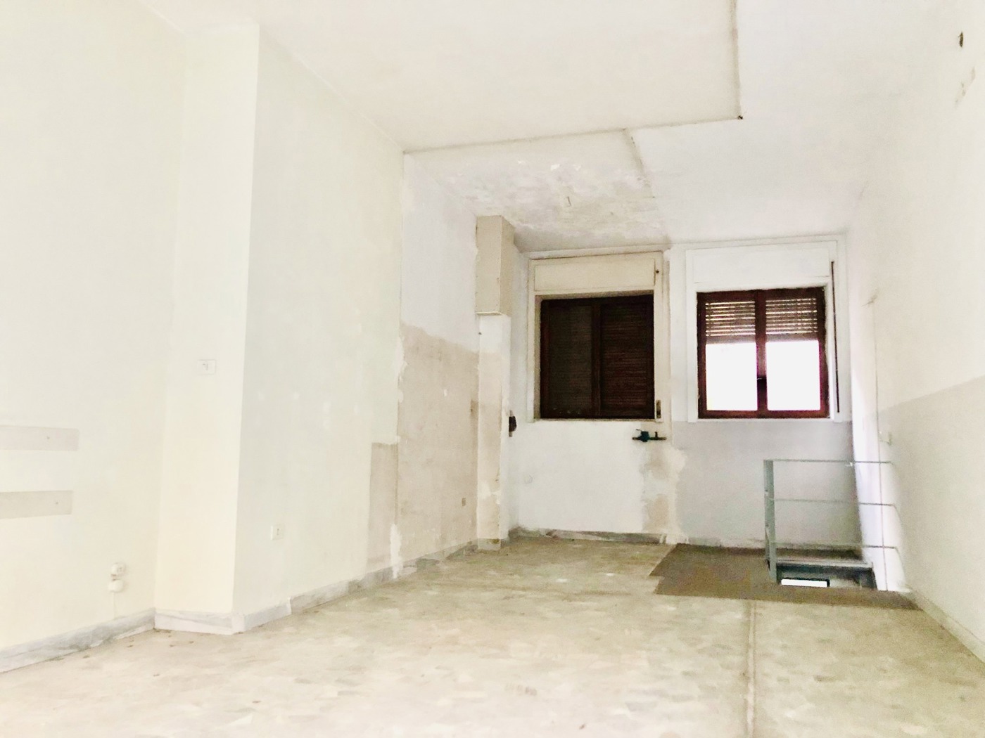 Negozio in vendita a Napoli