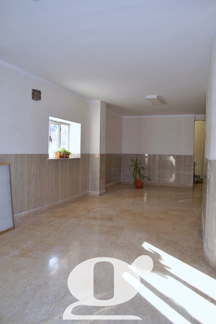 Quadrilocale ristrutturato a Napoli