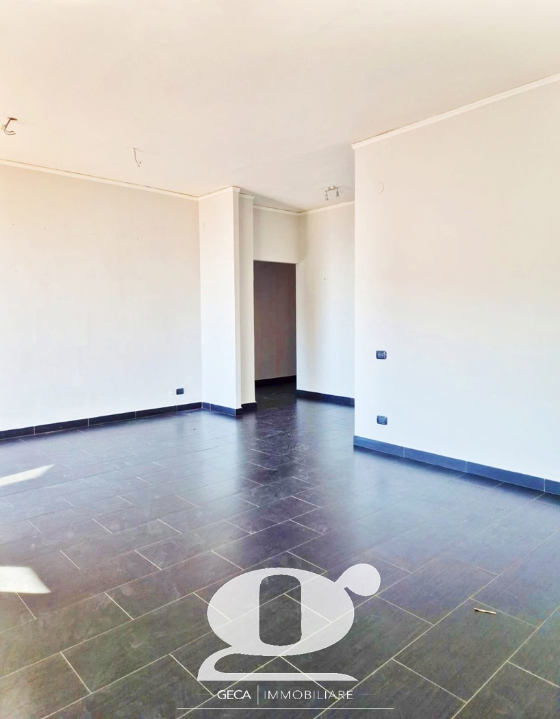 Quadrilocale in affitto a Napoli