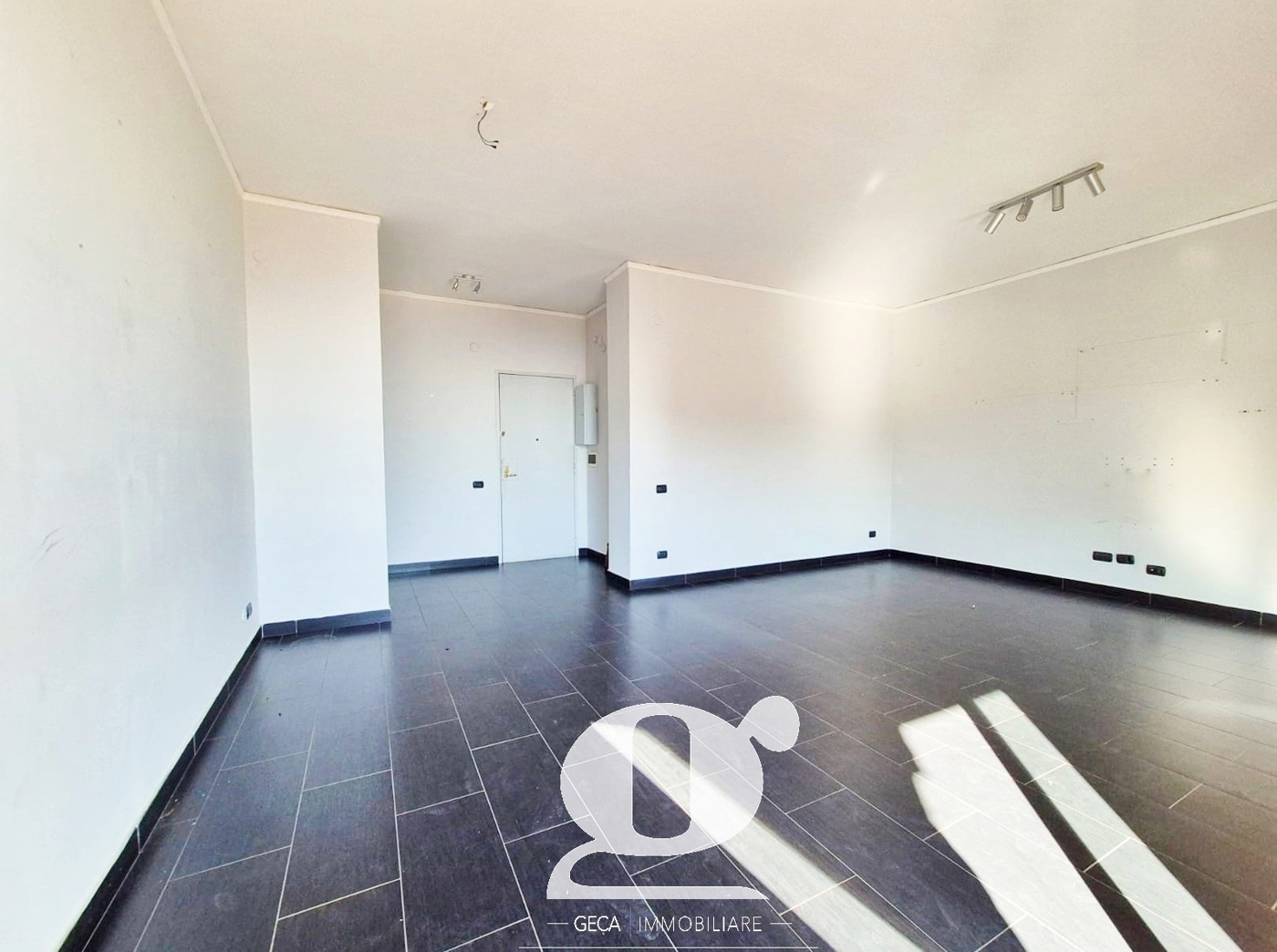 Quadrilocale in affitto a Napoli