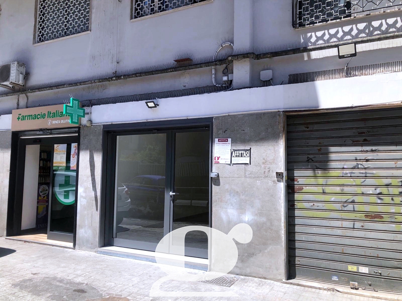 Negozio in affitto a Napoli