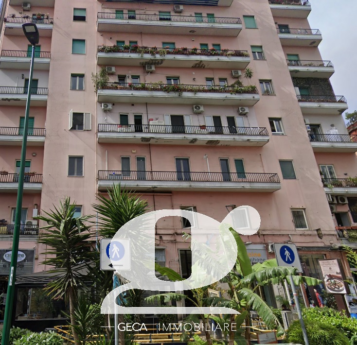 Appartamento arredato in affitto a Napoli