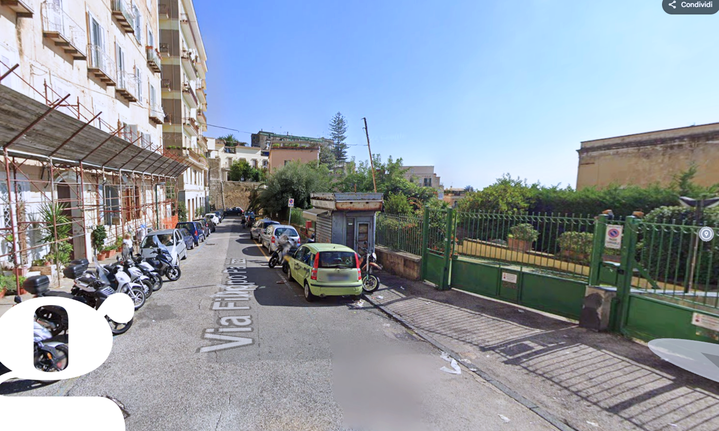 Rustico in vendita a Napoli