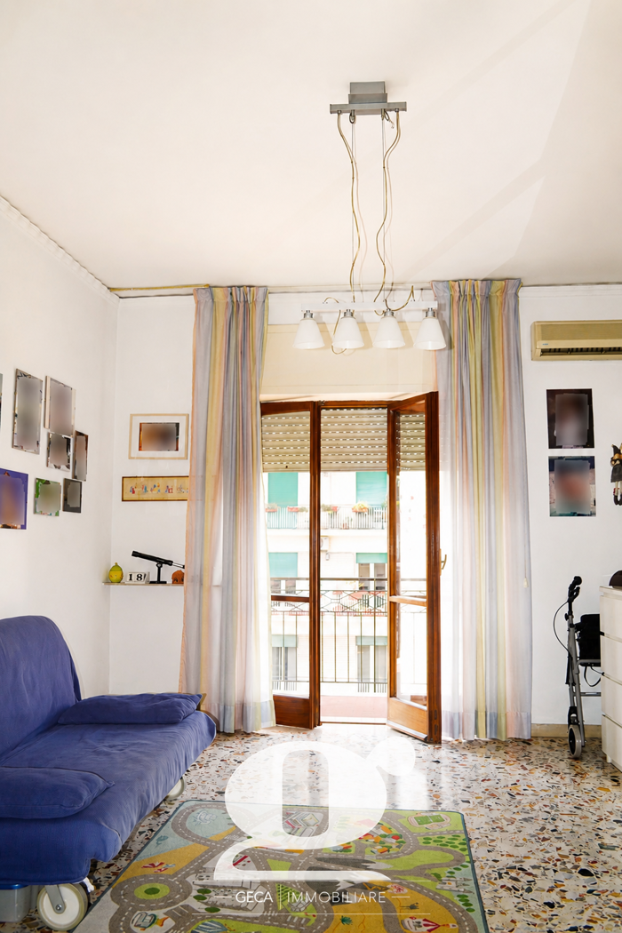 Quadrilocale in vendita a Napoli