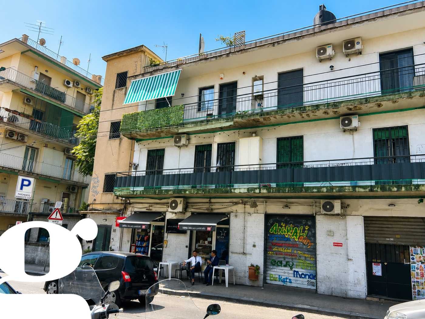 Negozio da ristrutturare a Napoli