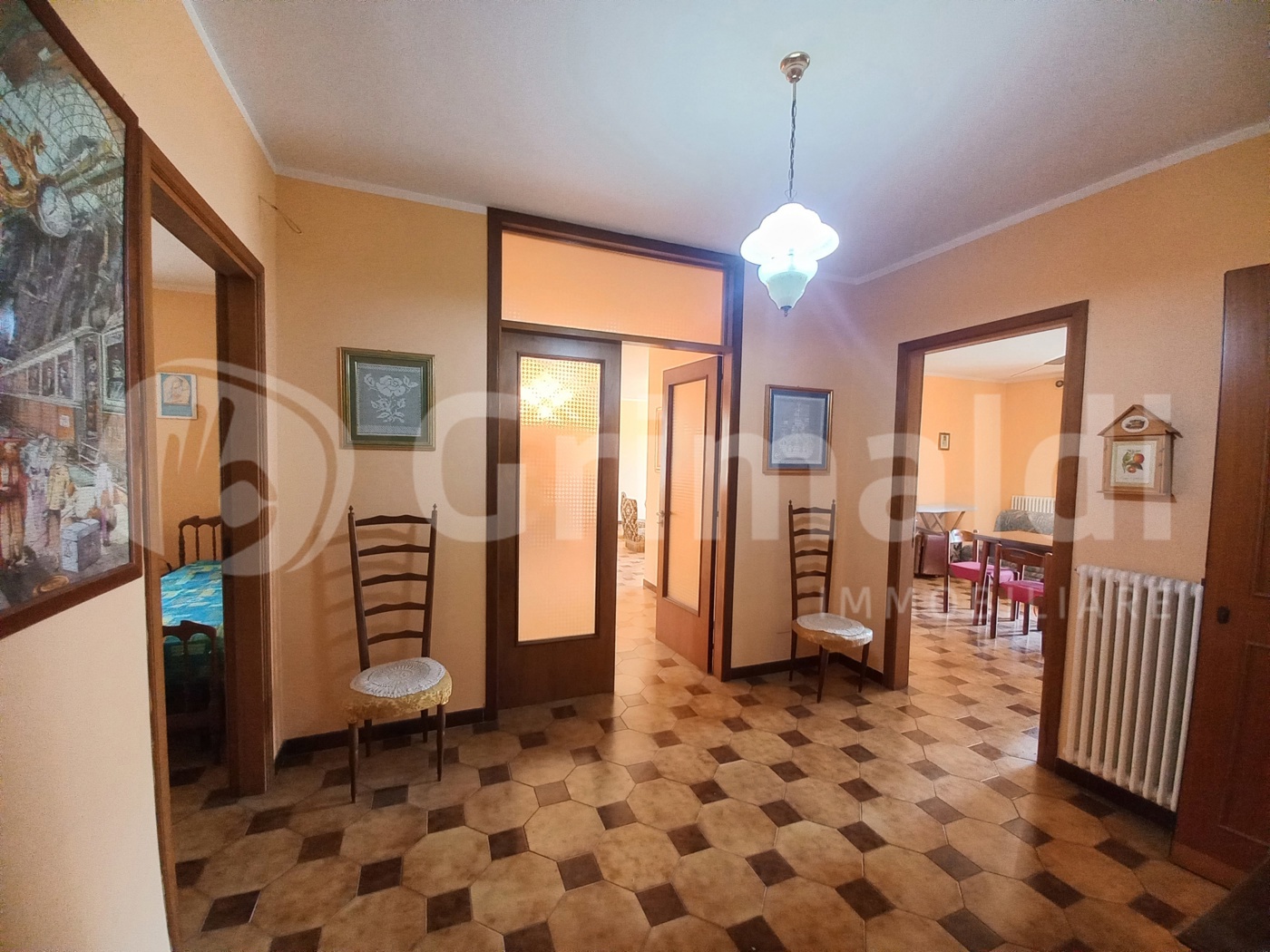 Casa indipendente con box a Parabita