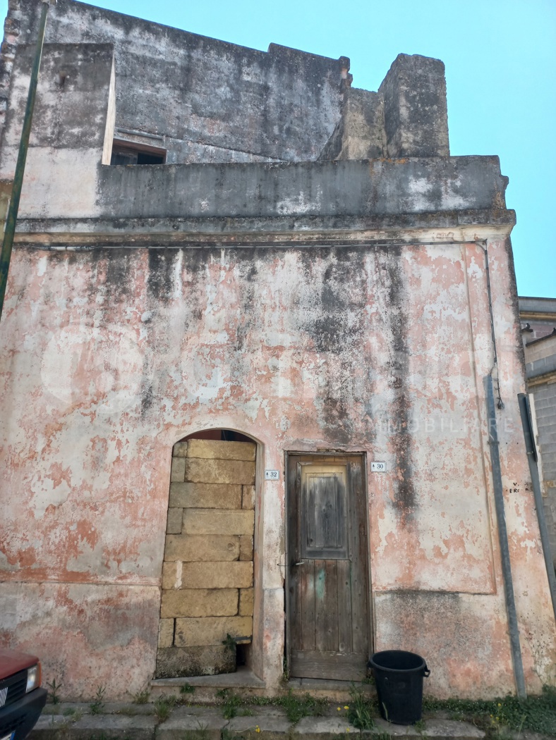 Casa indipendente da ristrutturare a Ugento