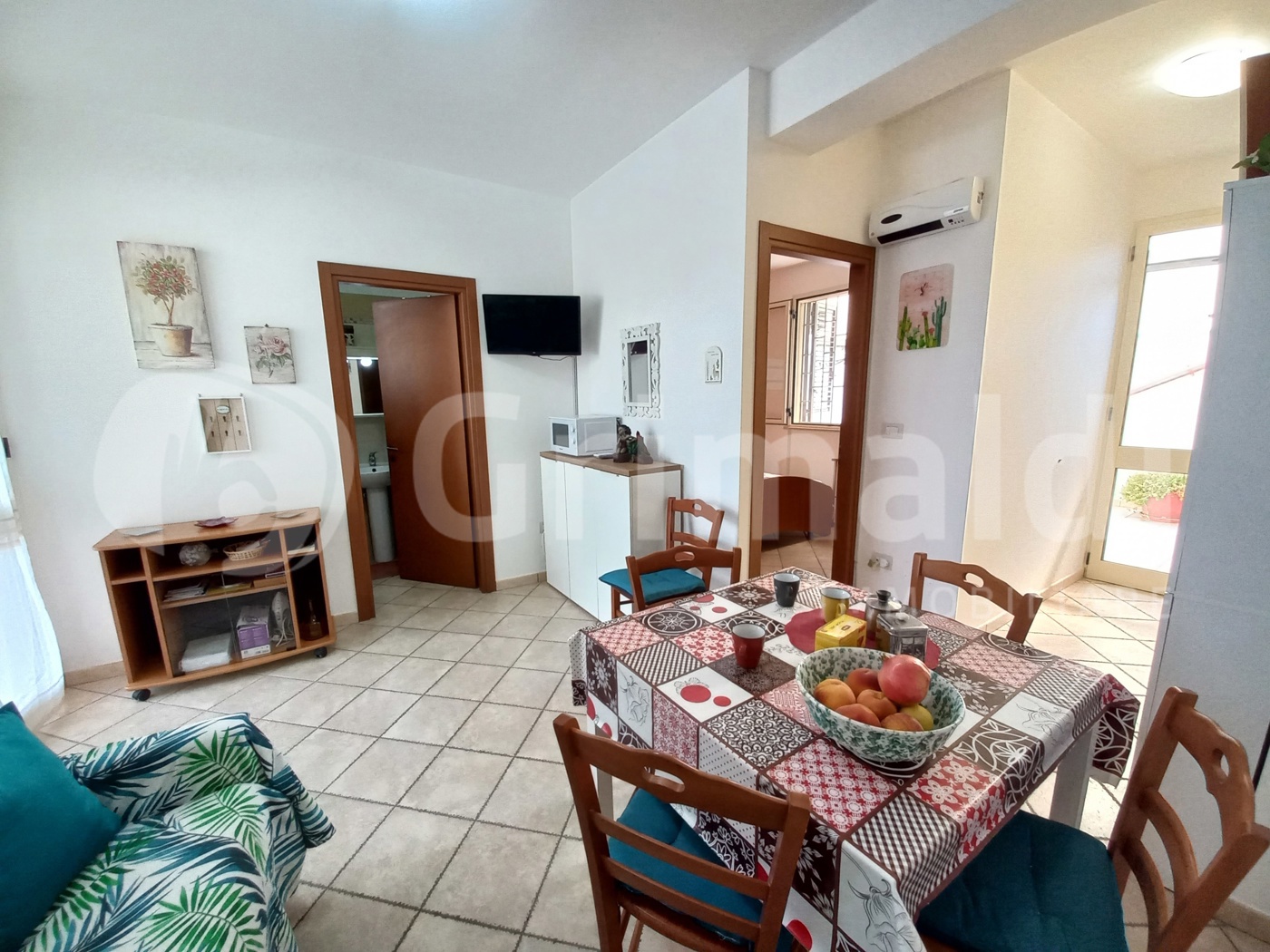 Bilocale arredato in affitto a Ugento