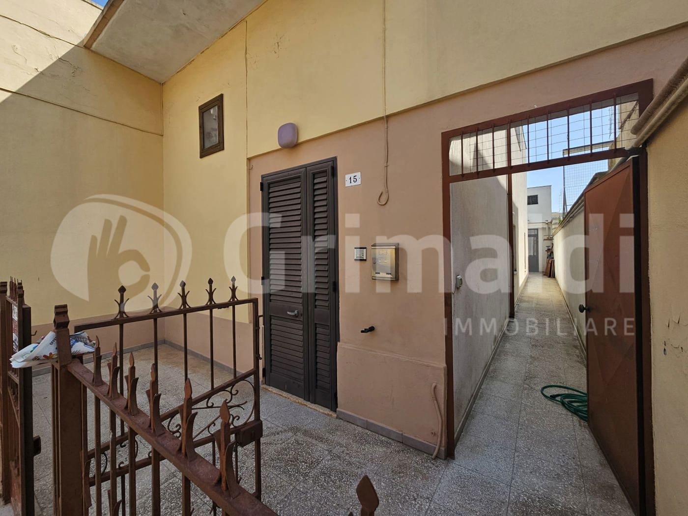Casa indipendente da ristrutturare a Taurisano