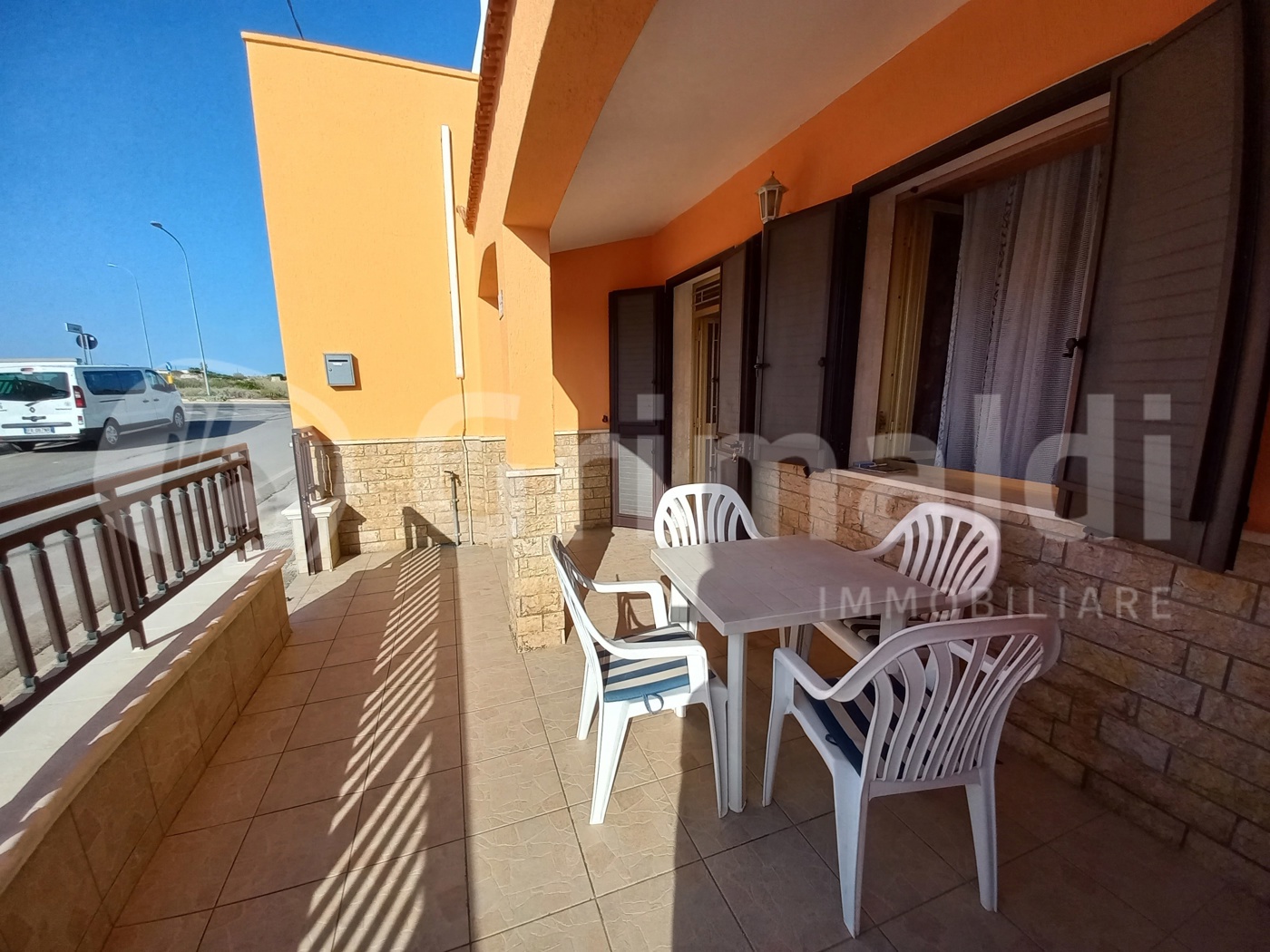 Casa indipendente con giardino a Ugento