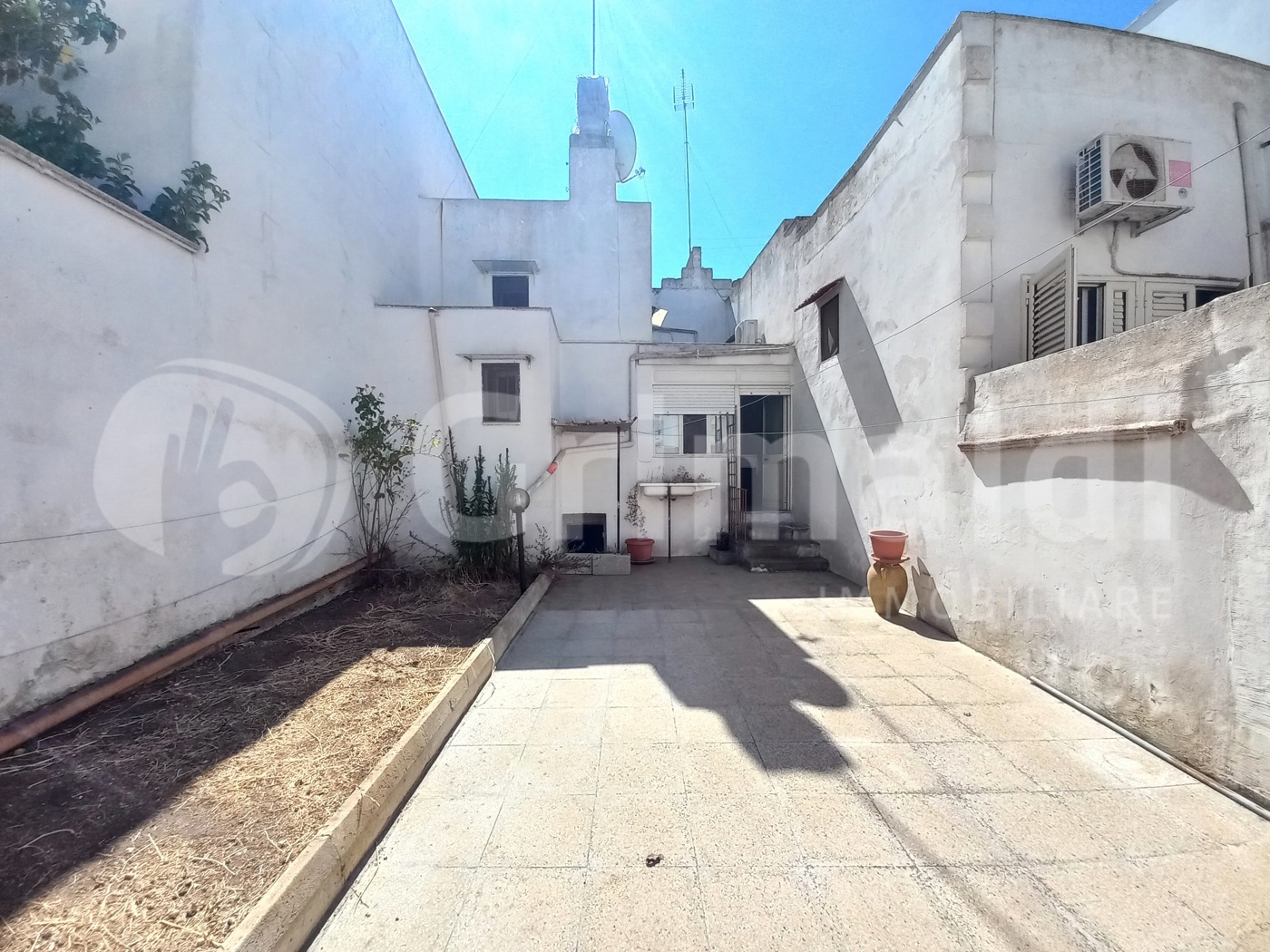 Casa indipendente con giardino a Presicce-Acquarica