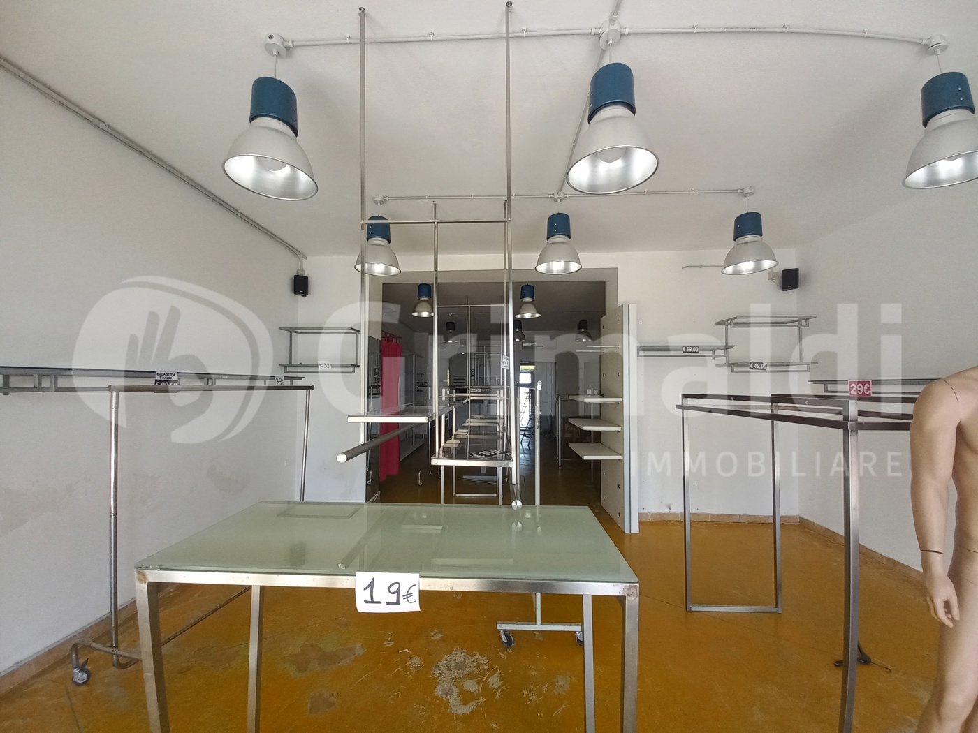 Attivit� commerciale Ristorante e pizzeria vista mare a Ugento