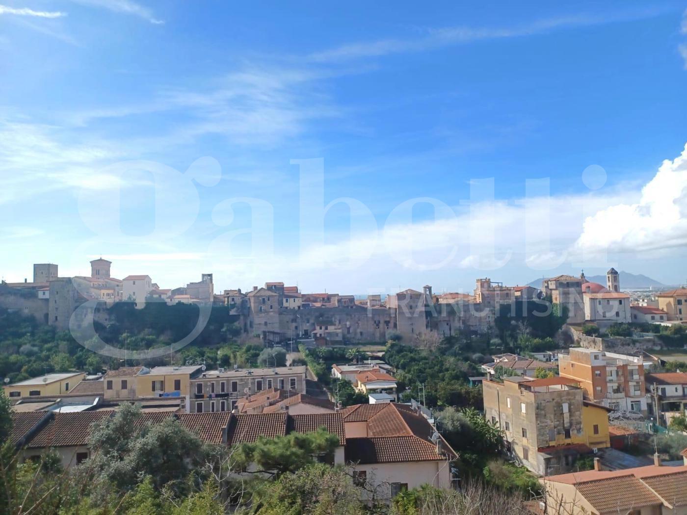 Quadrilocale ristrutturato a Terracina