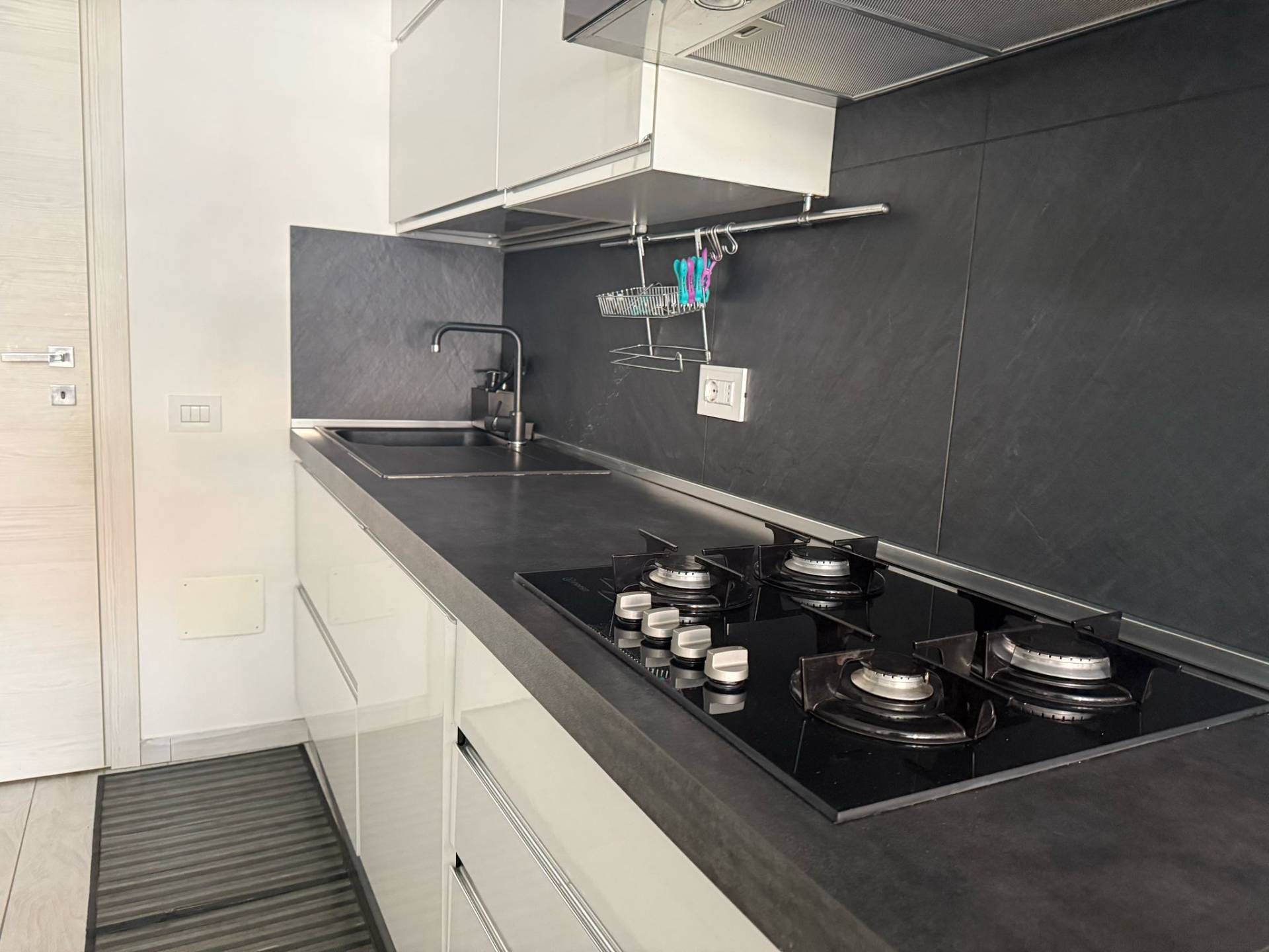 Appartamento in vendita a Quartu Sant'Elena, Centro Via Cagliari - Merello