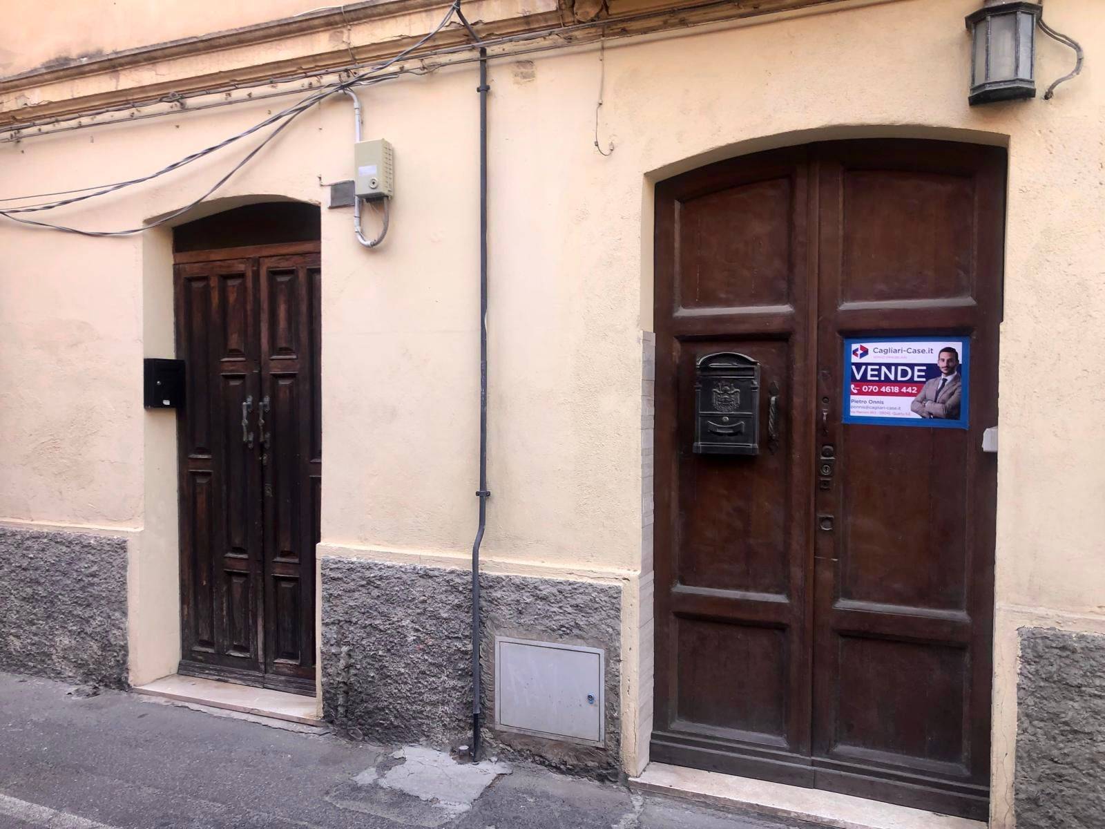 Locale Artigianale in vendita a Cagliari, Villanova