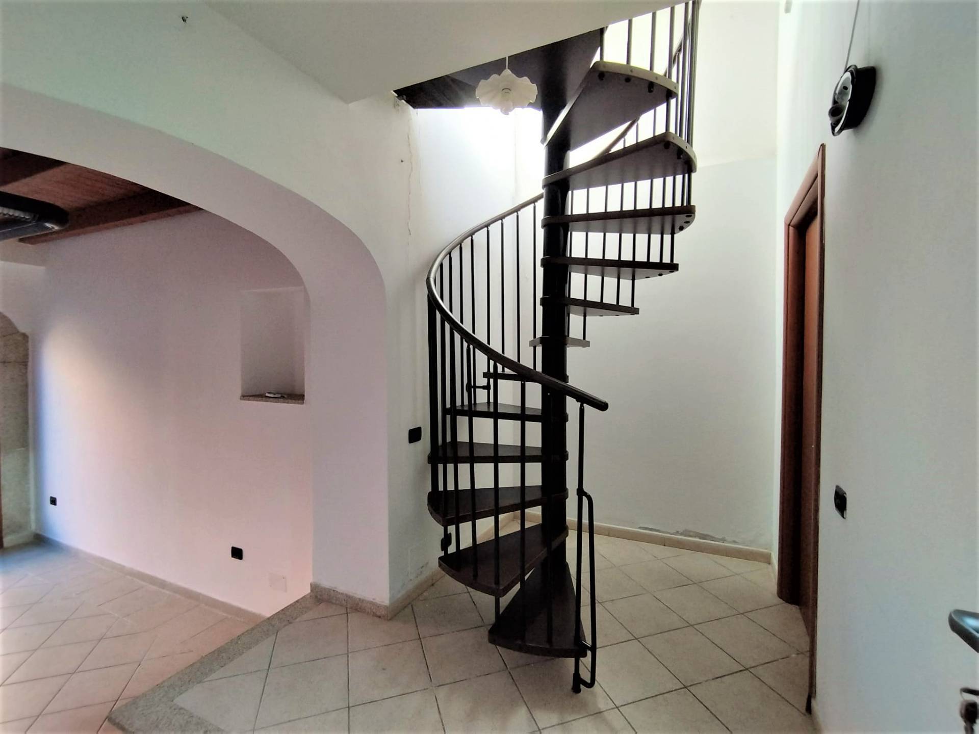 Locale commerciale in vendita a Gonnosfanadiga