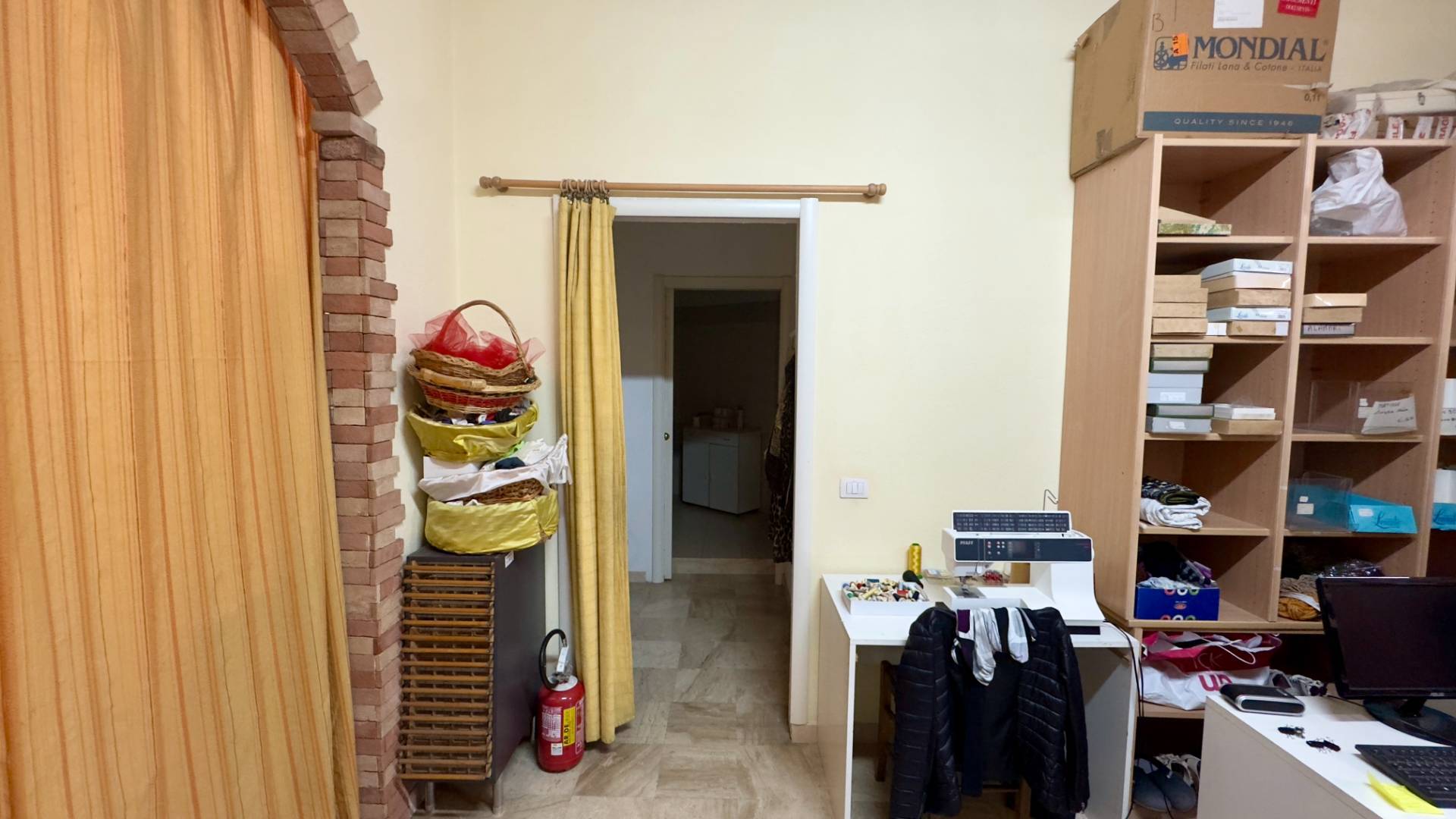 Locale commerciale in vendita a Quartu Sant'Elena