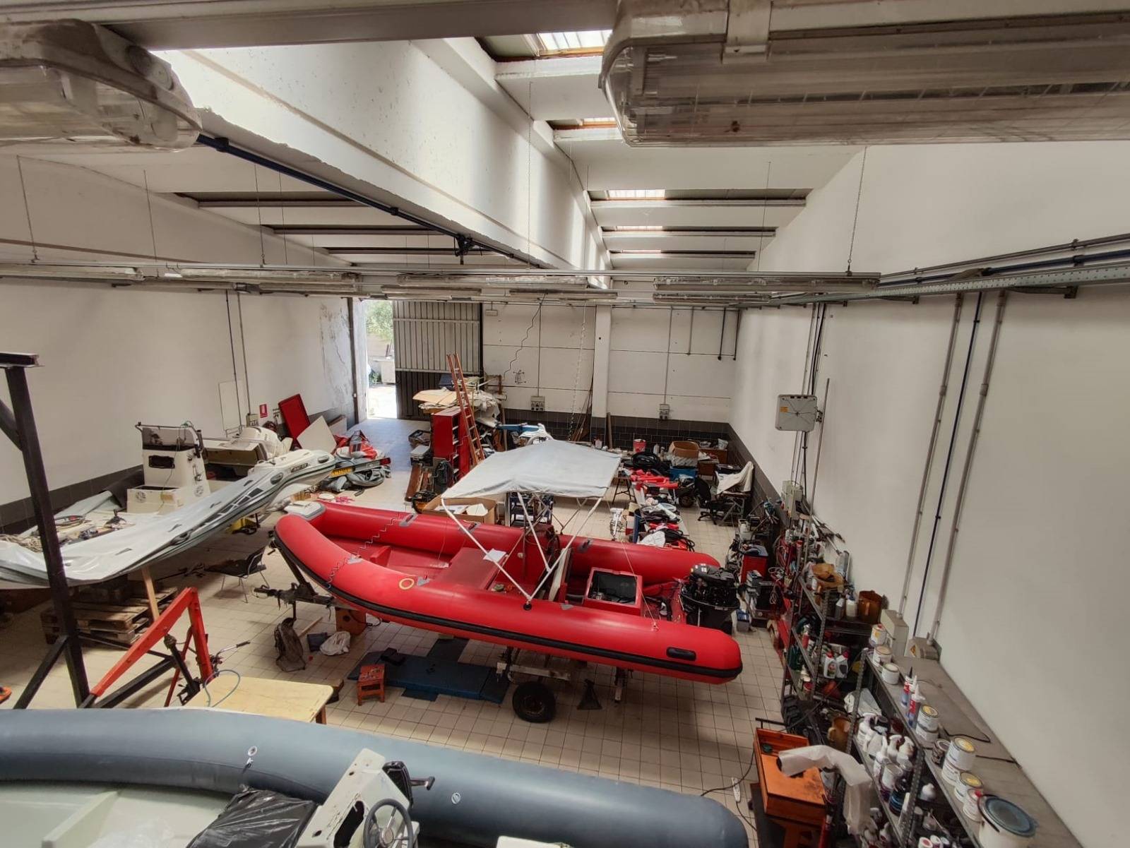 Capannone in vendita a Cagliari