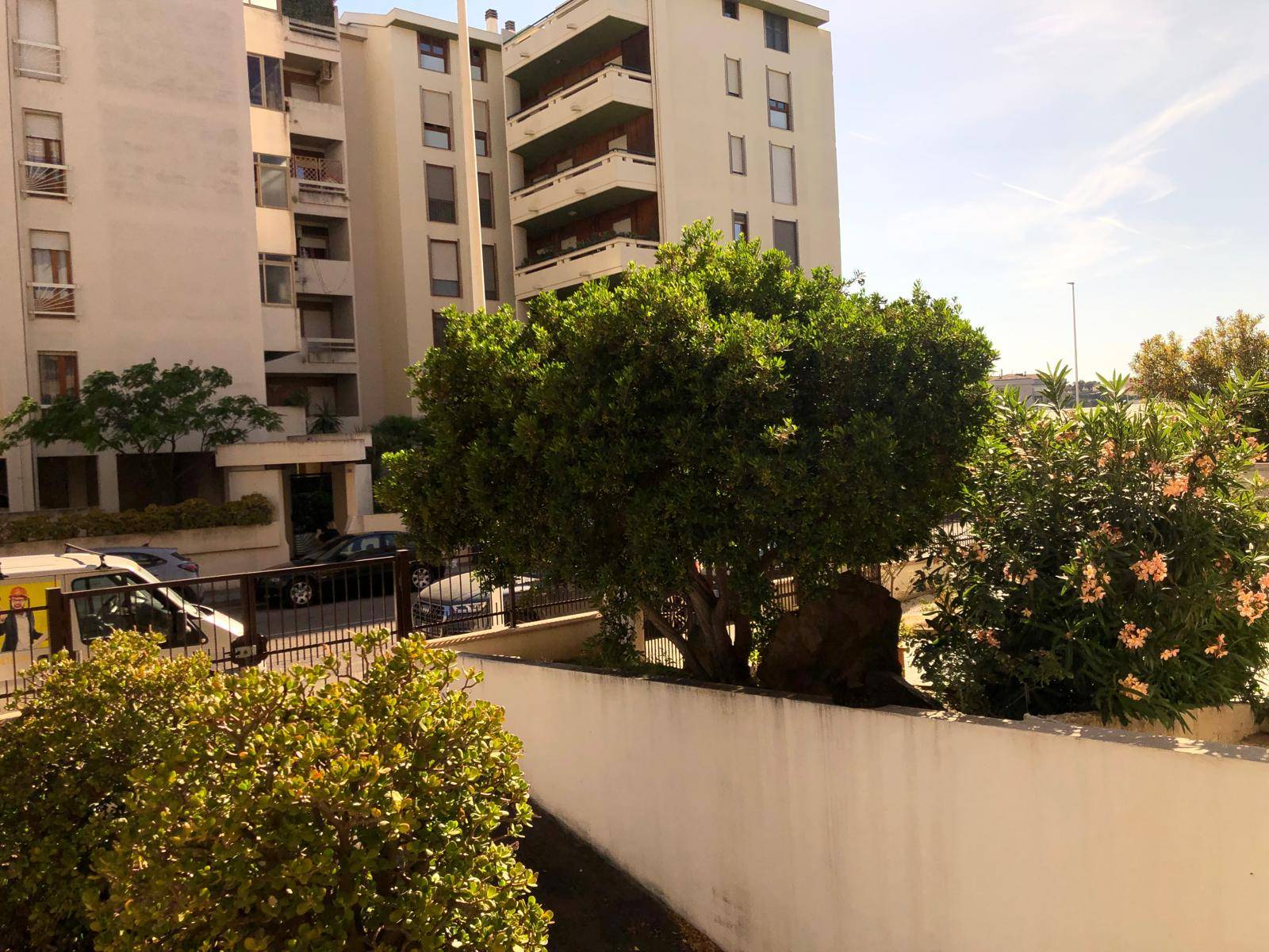 Magazzino in vendita a Cagliari, Fonsarda