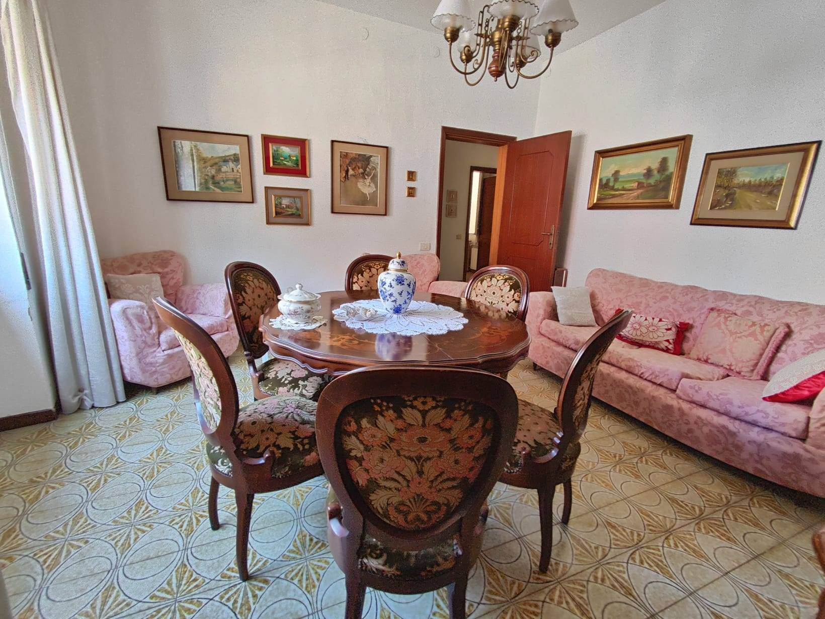 Casa singola in vendita a Elmas