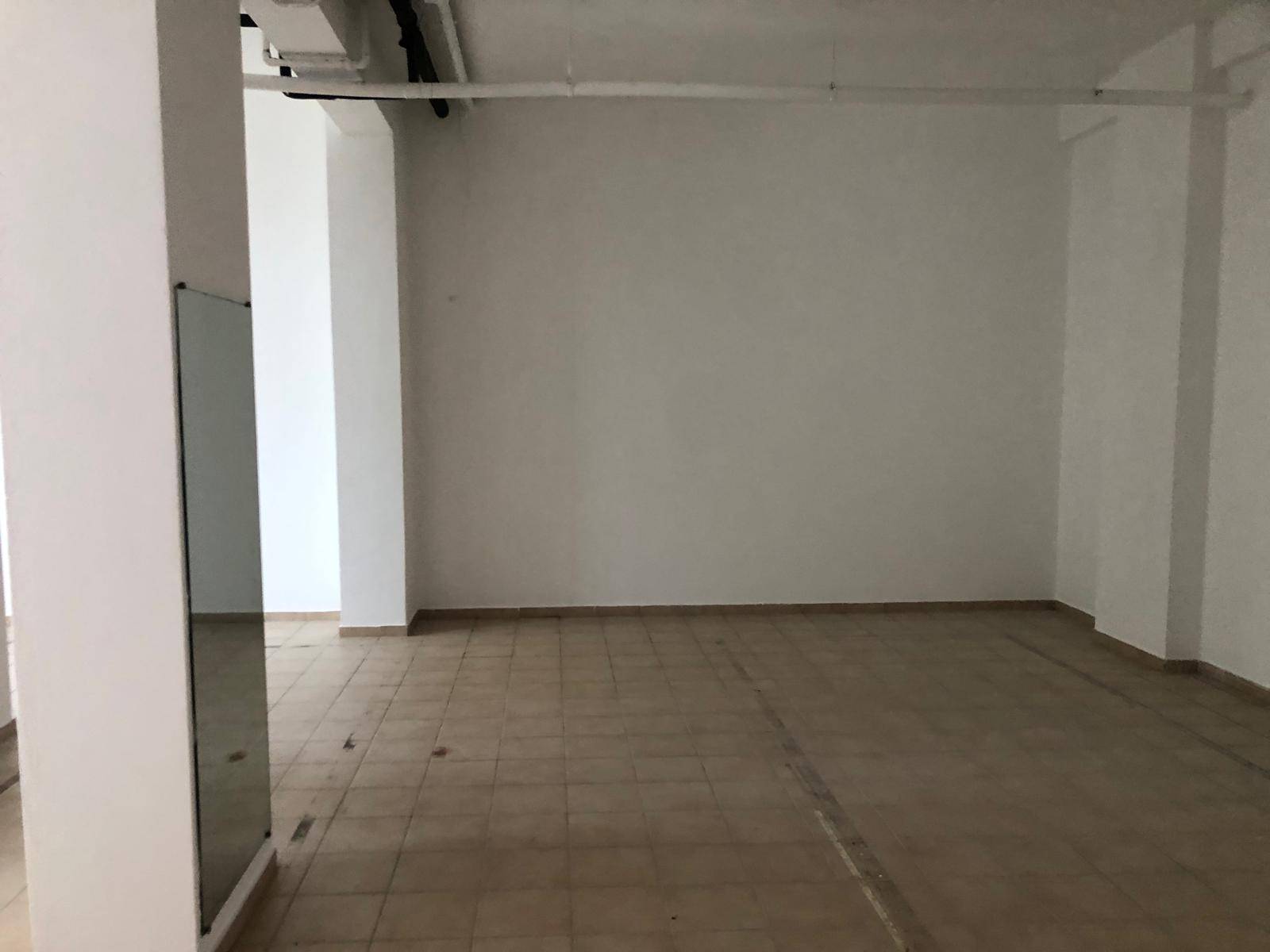 Deposito commerciale in affitto a Quartu Sant'Elena, Sant'Antonio