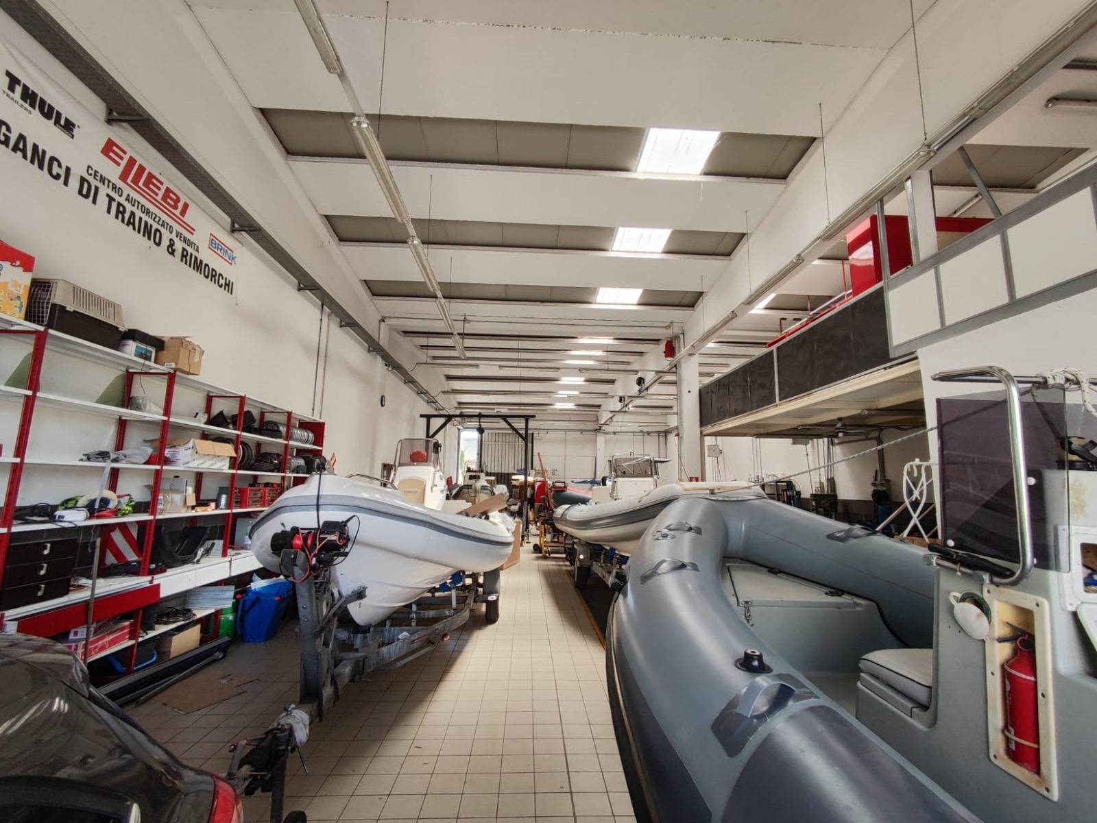 Capannone in vendita a Cagliari