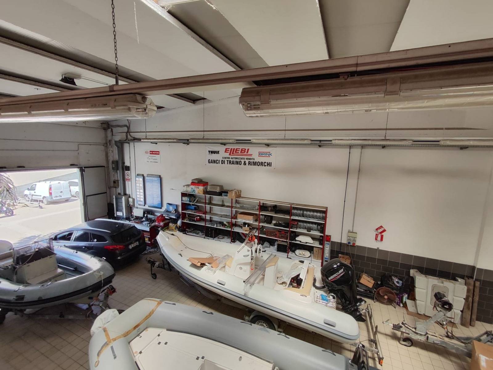 Capannone in vendita a Cagliari