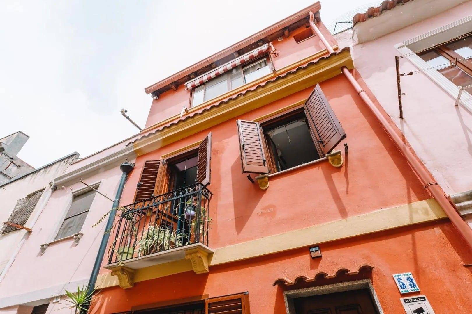 Casa singola in vendita a Cagliari, Stampace