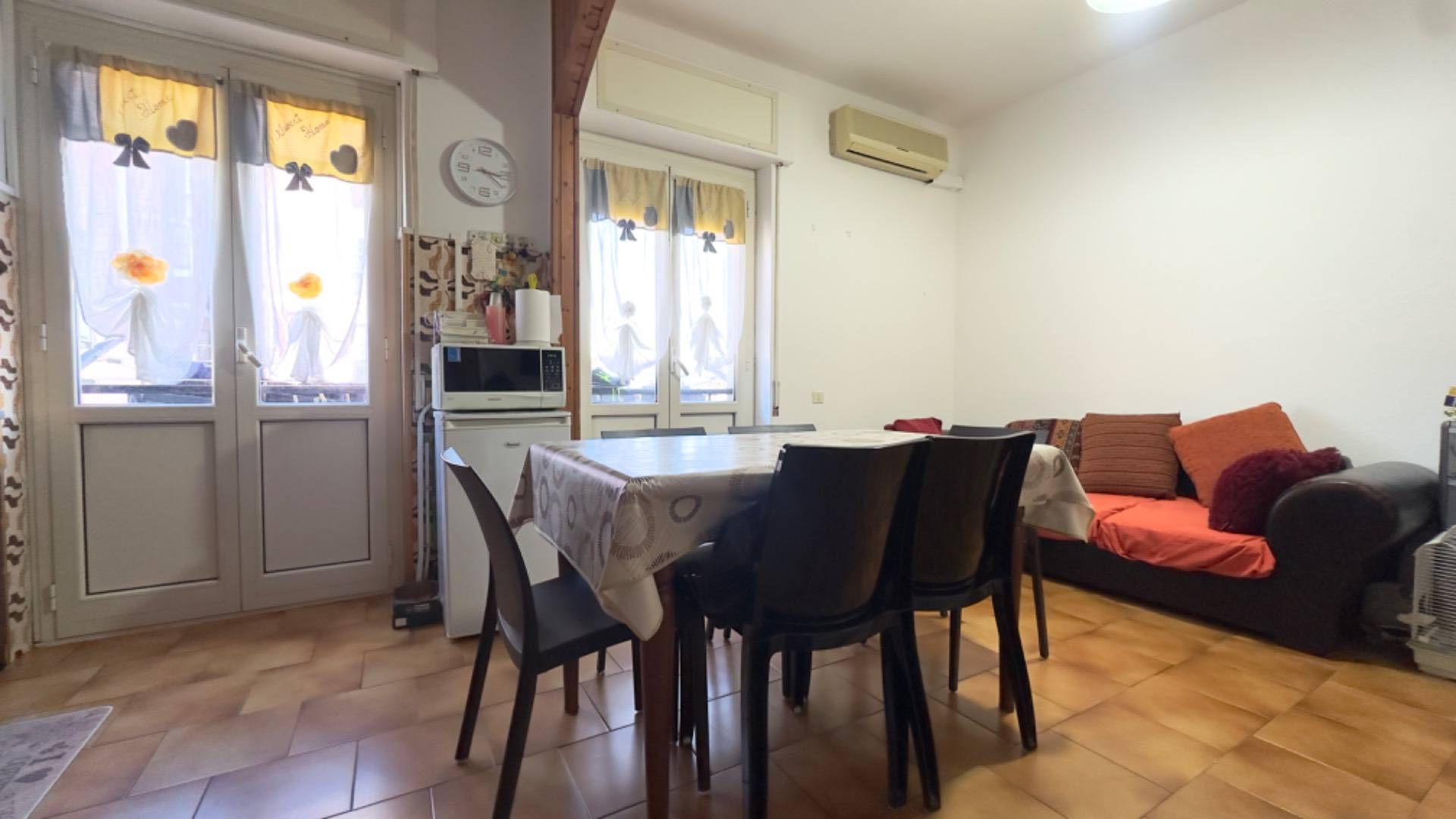 Appartamento in vendita a Cagliari, Is Mirrionis