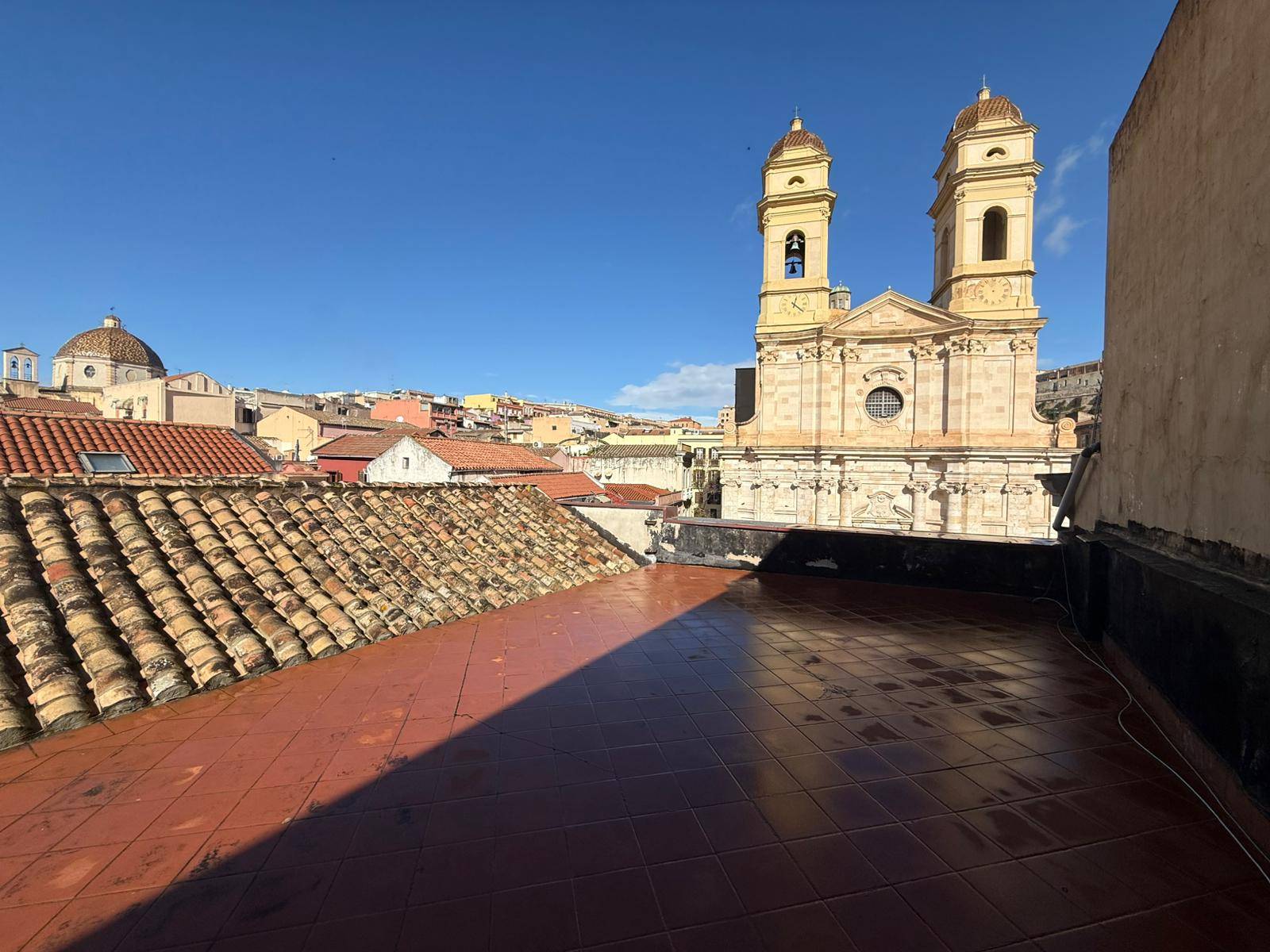 Appartamento in vendita a Cagliari, Stampace