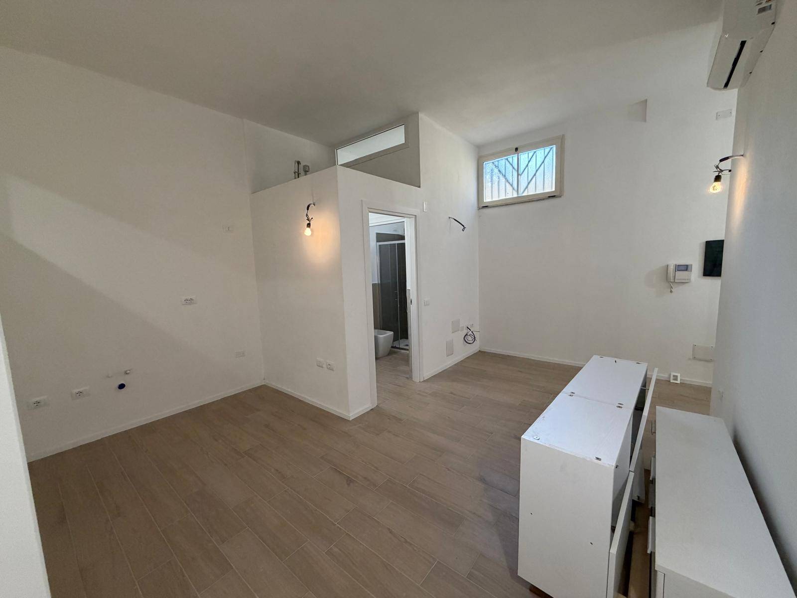 Deposito commerciale in affitto a Quartu Sant'Elena, Quartello