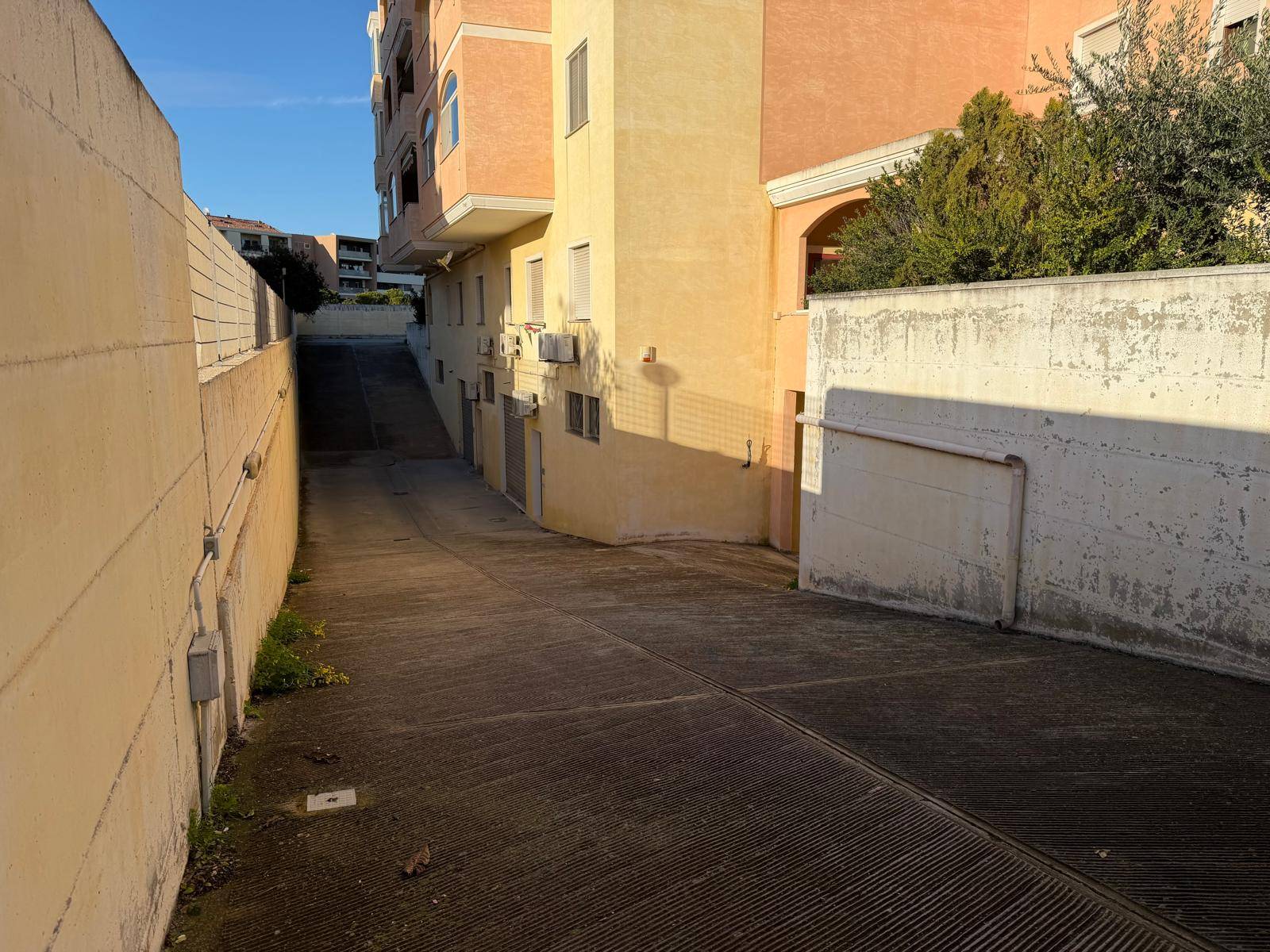 Deposito commerciale in affitto a Quartu Sant'Elena, Quartello