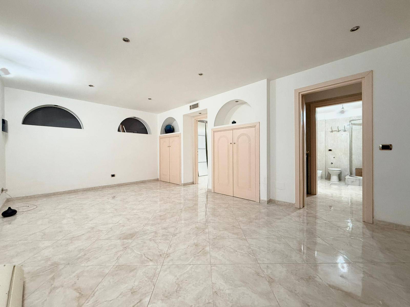 Magazzino in vendita a Quartu Sant'Elena, Quartello