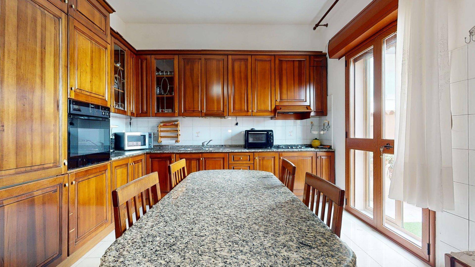 Villa in vendita a Quartu Sant'Elena, Colombo