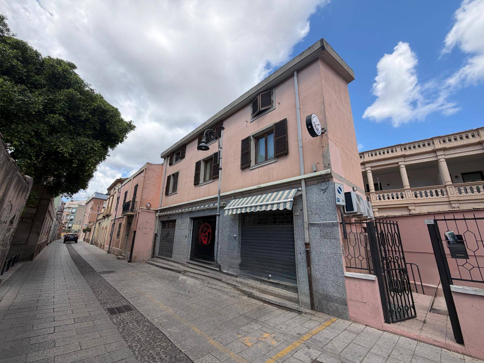 Studio/Ufficio in affitto a Quartu Sant'Elena, Centro Storico