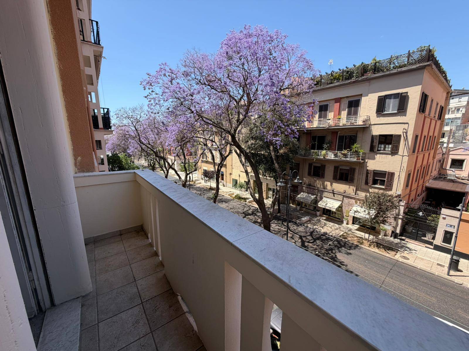 Appartamento in vendita a Cagliari, Centro