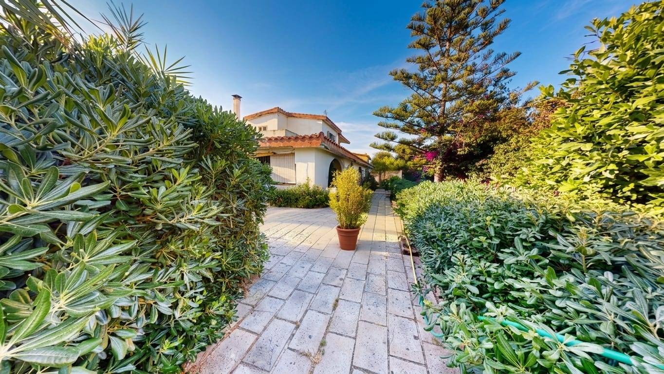 Villa in vendita a Quartu Sant'Elena, Litorale