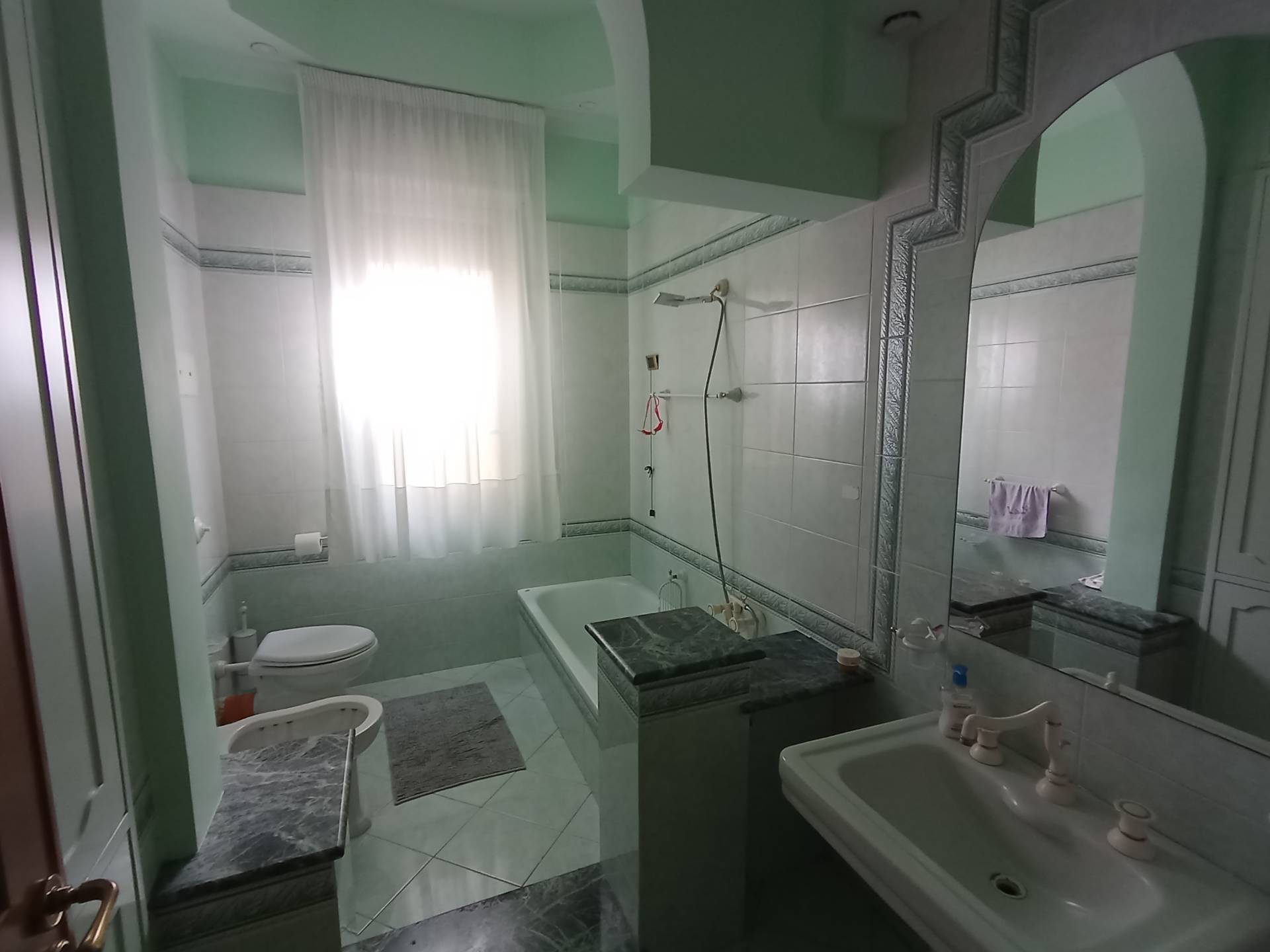 Appartamento in vendita a Palermo, Libert