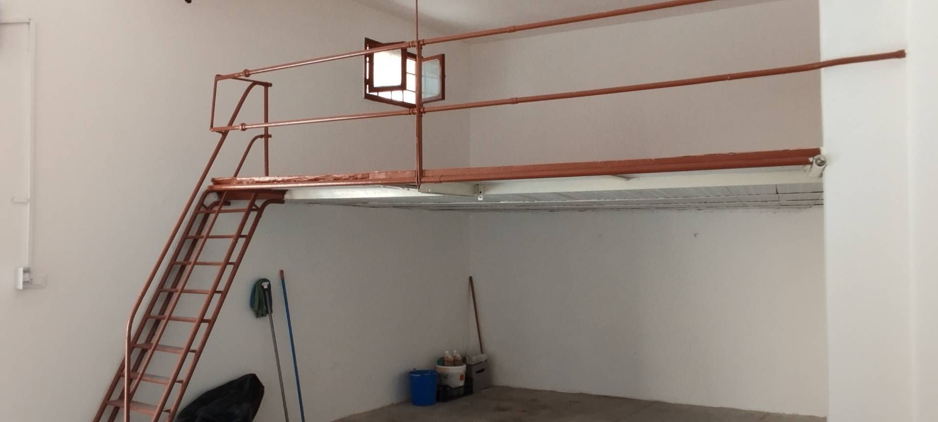 Box auto in vendita a Palermo