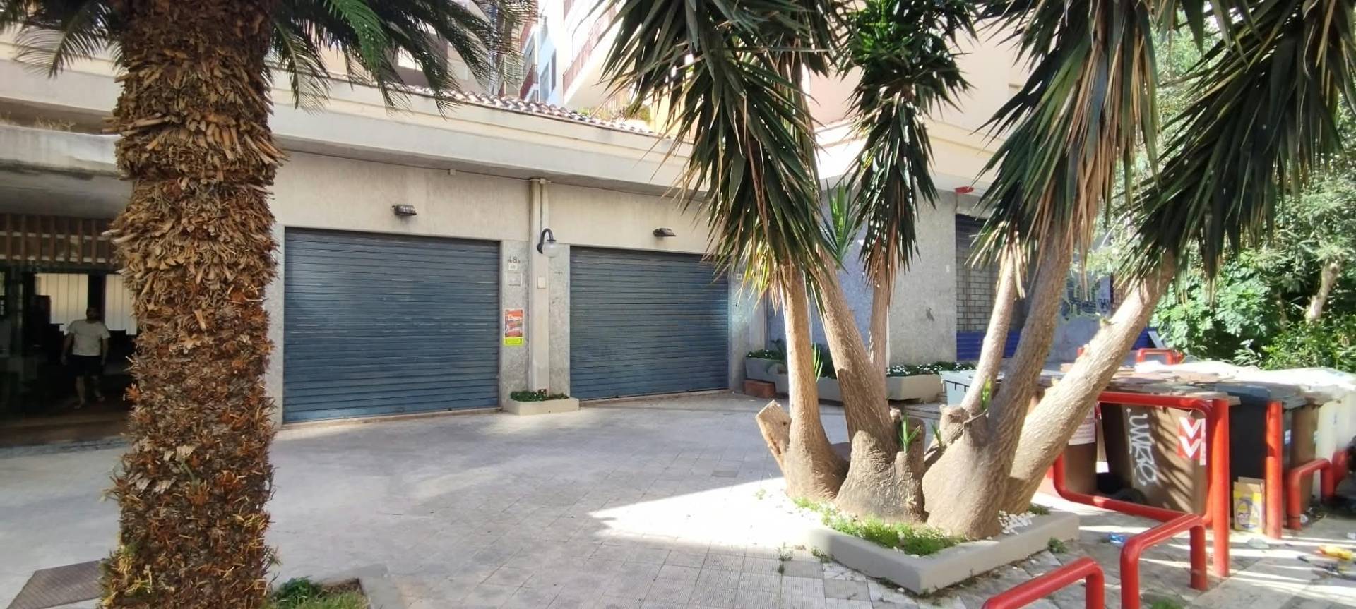 Locale commerciale in vendita a Palermo, Galilei