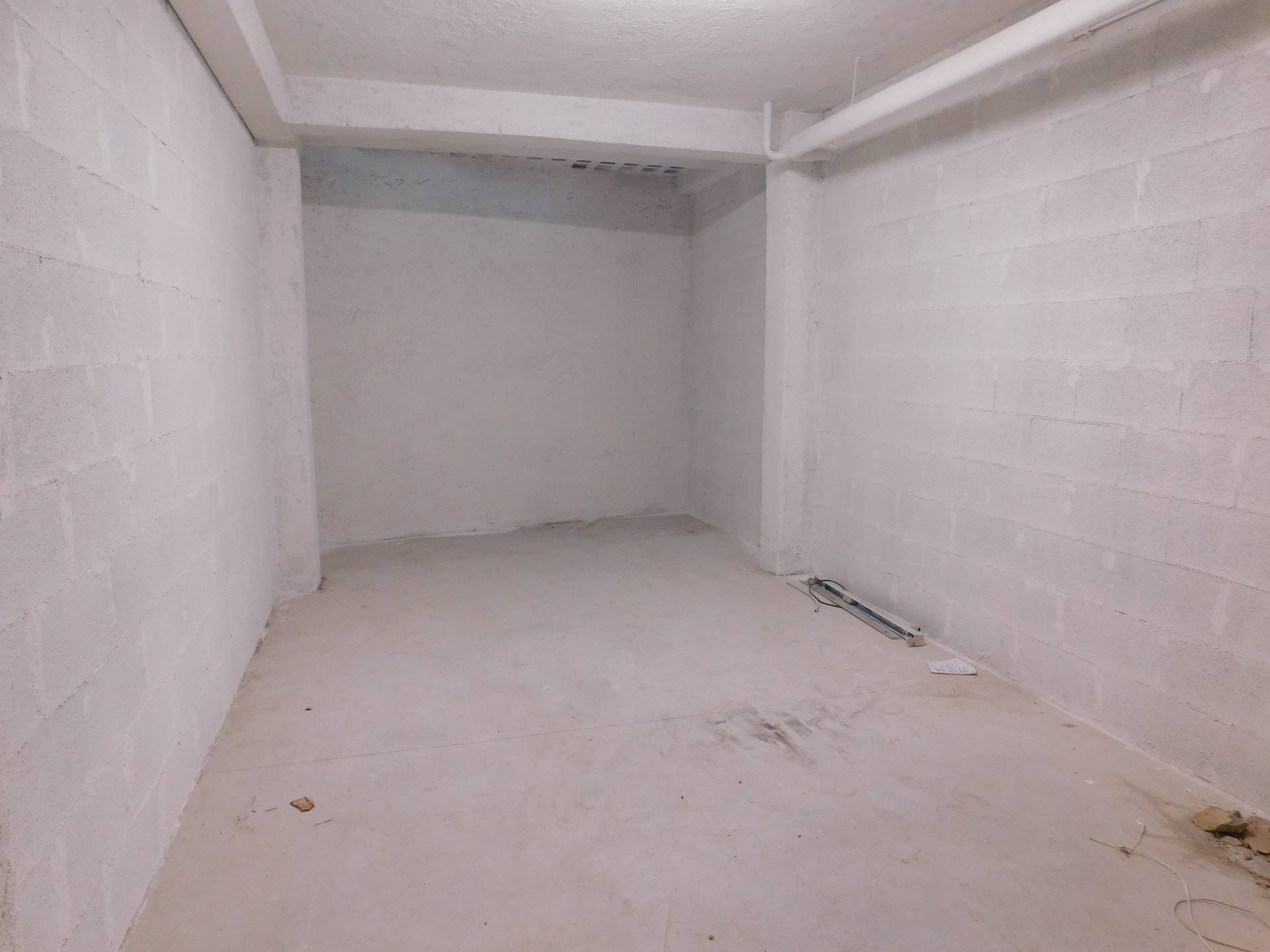 Box o garage in vendita a Marino, Frattocchie