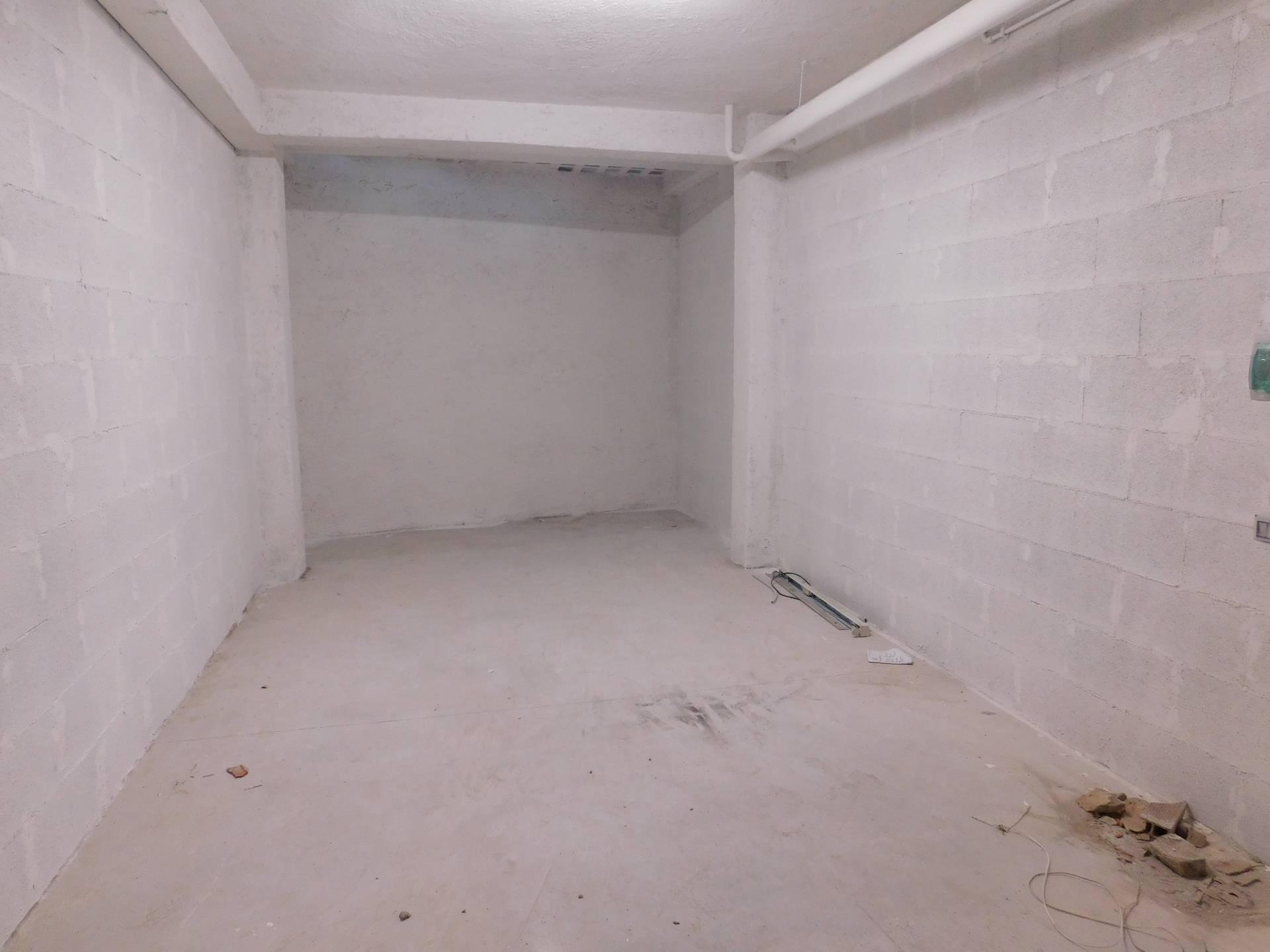 Box o garage in vendita a Marino, Frattocchie