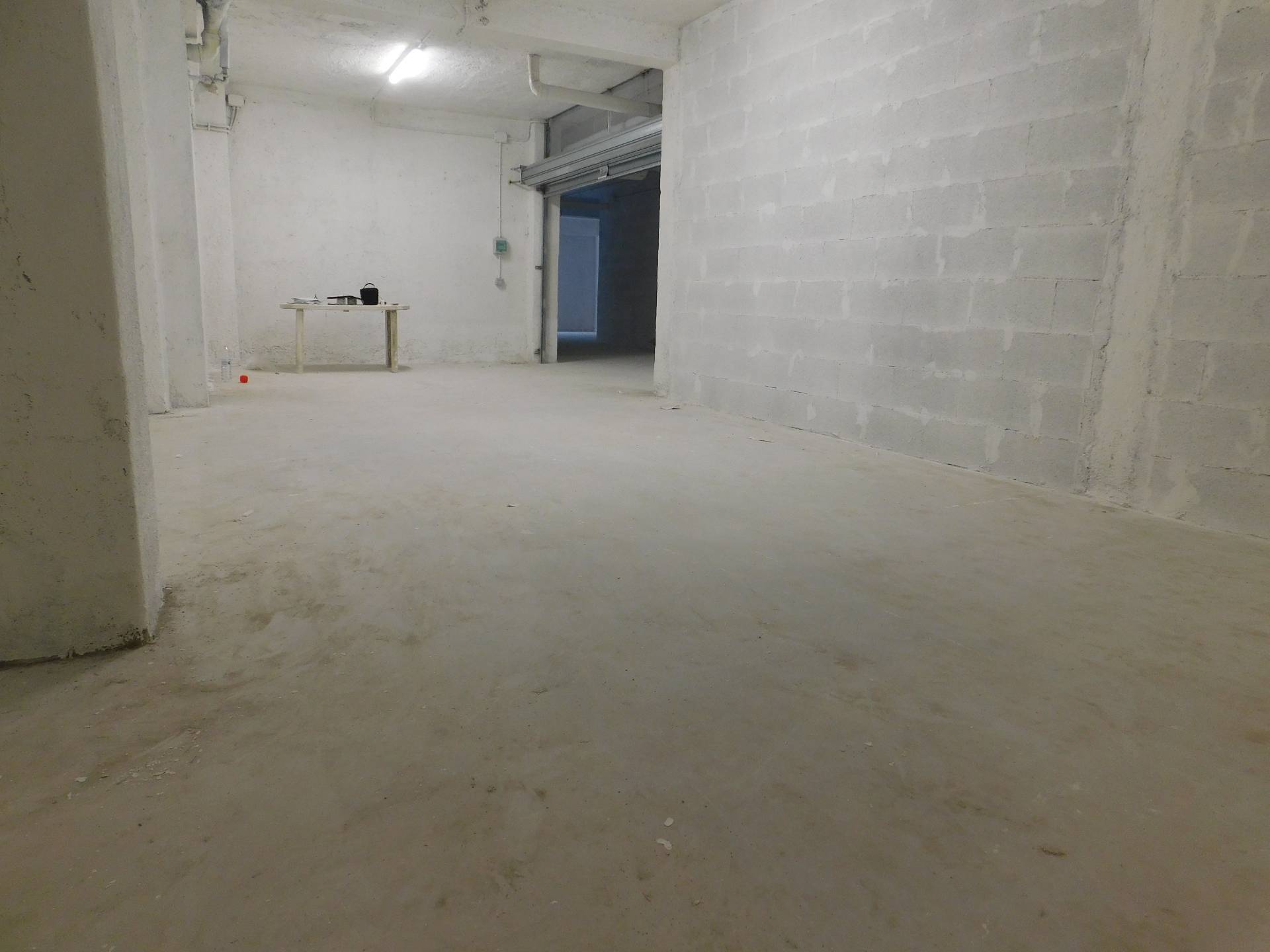 Box o garage in vendita a Marino, Frattocchie